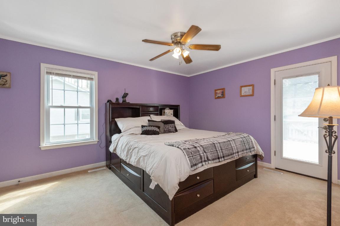 ROMANCOKE ON THE BAY - Residential