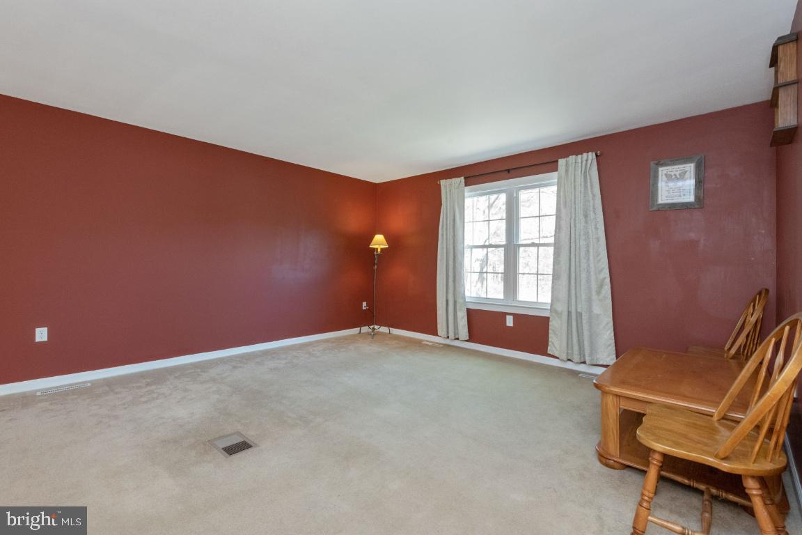 ROMANCOKE ON THE BAY - Residential