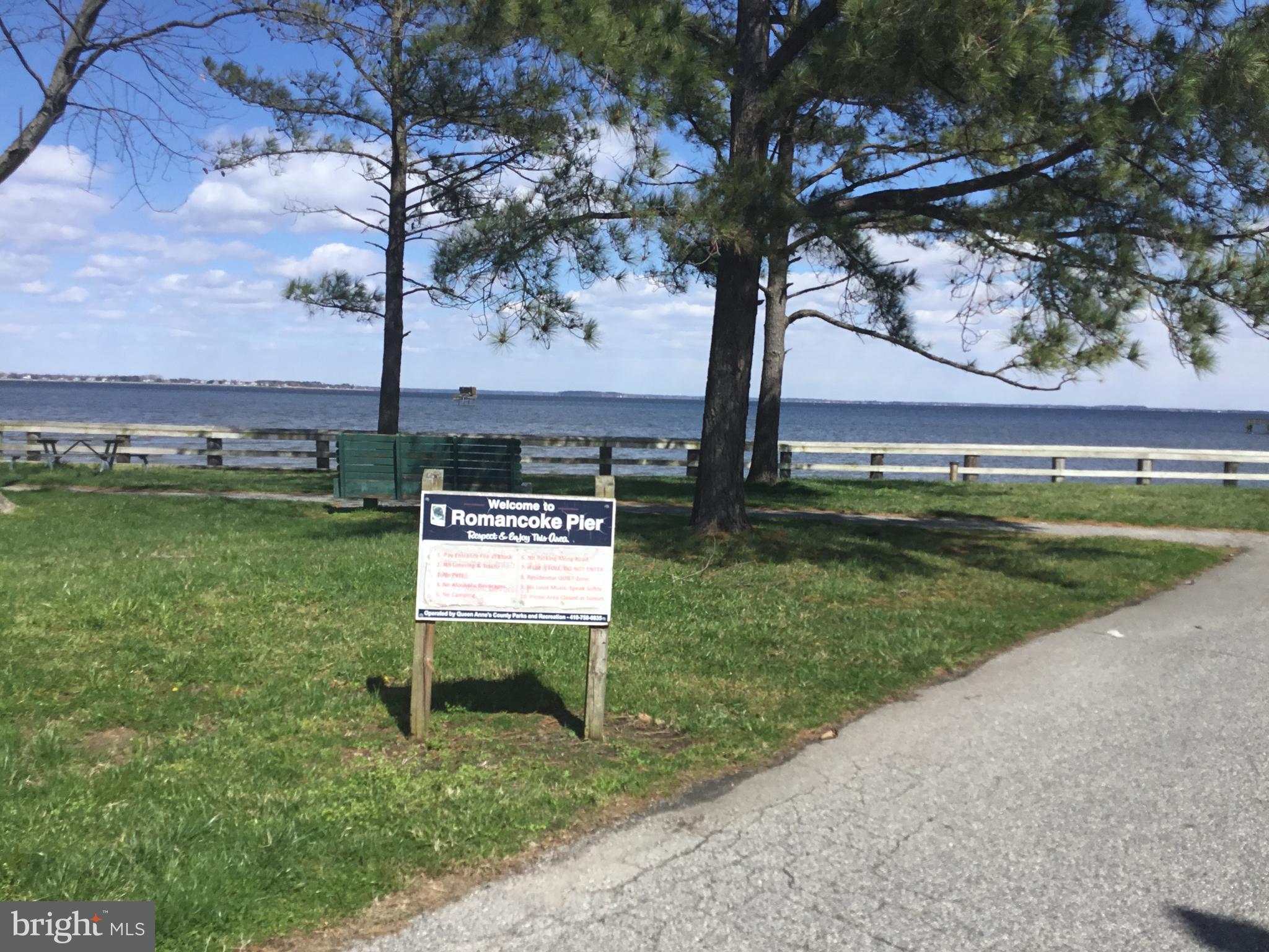 ROMANCOKE ON THE BAY - Residential