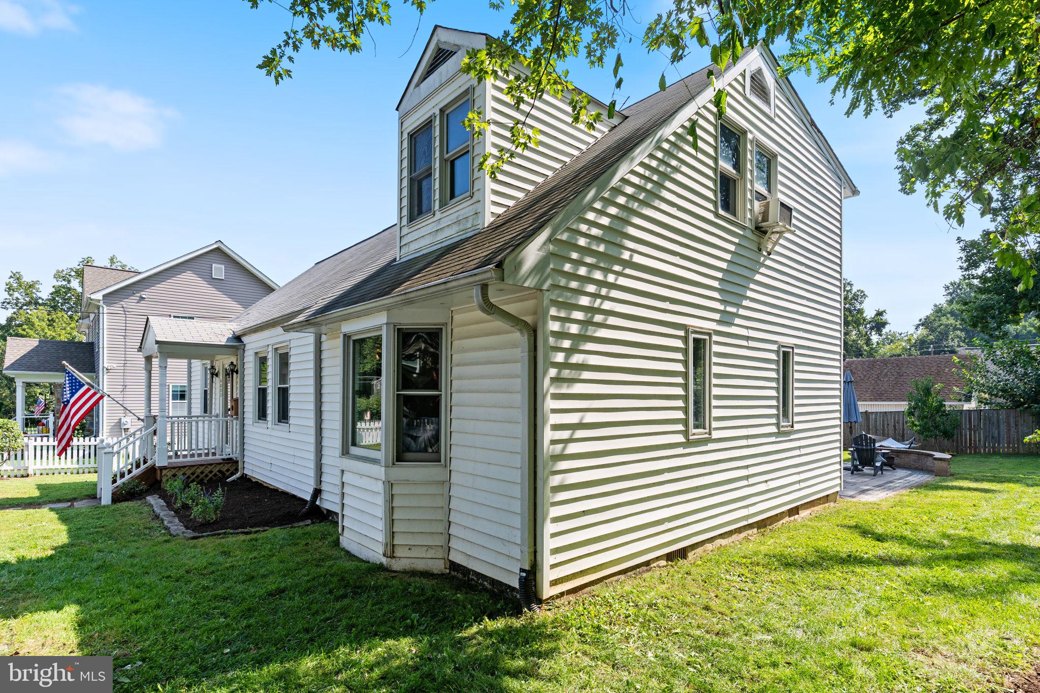 4023 POPLAR