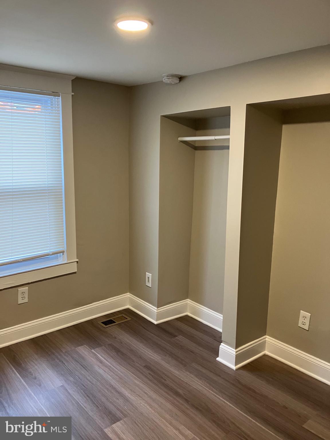 KENSINGTON - Residential Lease