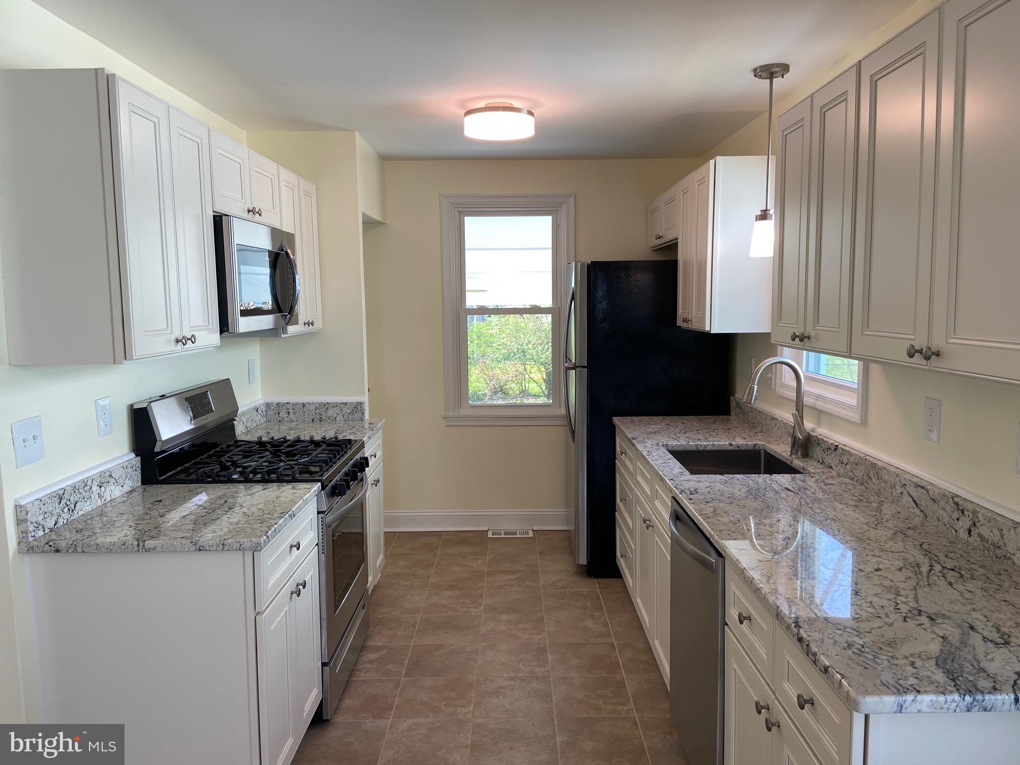 HARFORD PARK - Residential Lease