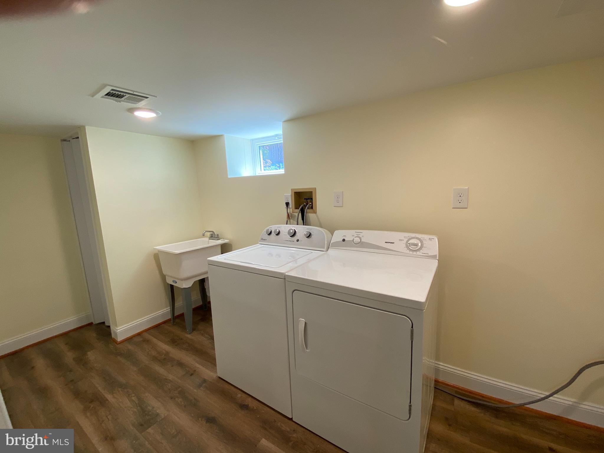 HARFORD PARK - Residential Lease