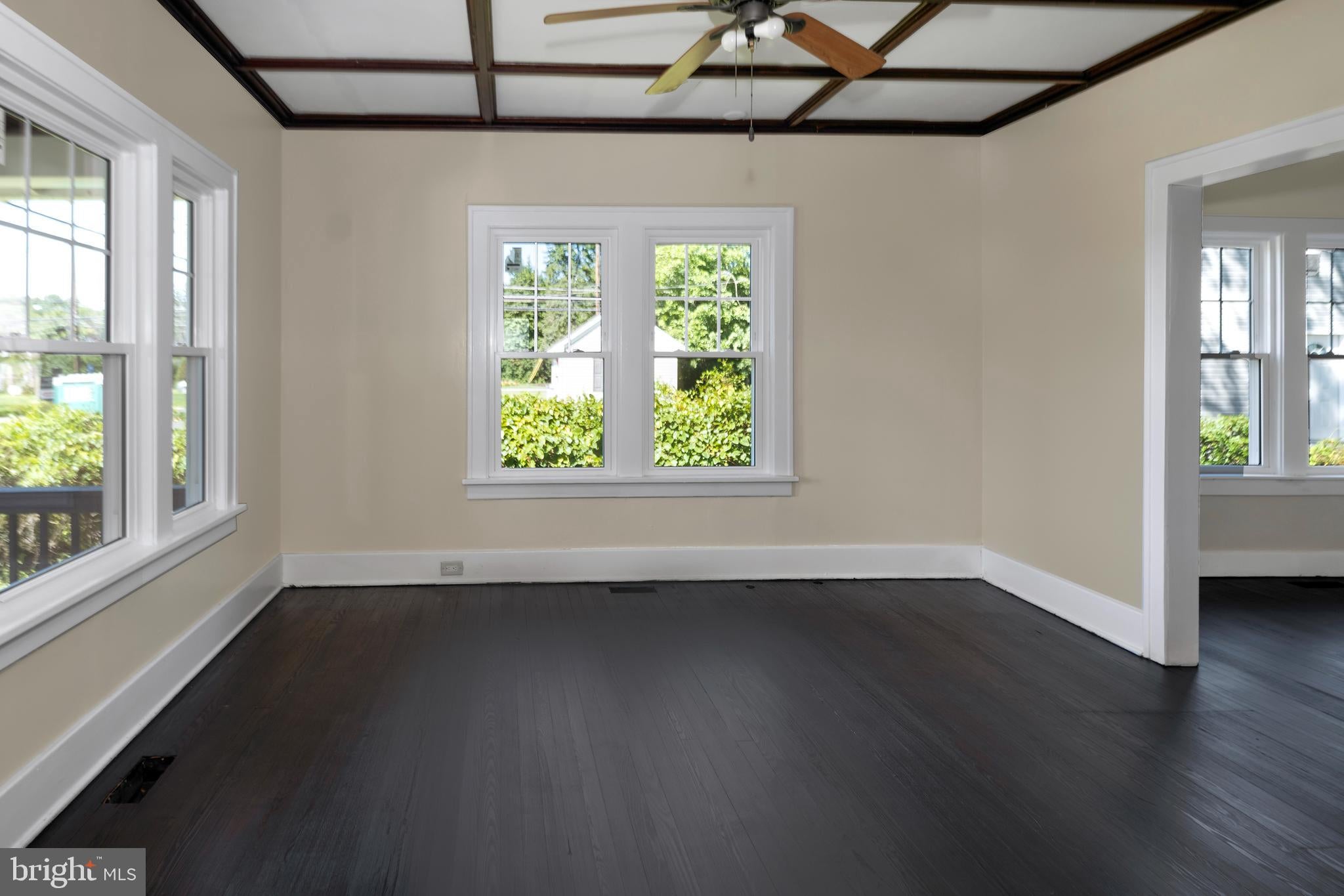 131 W FRANKLIN AVENUE