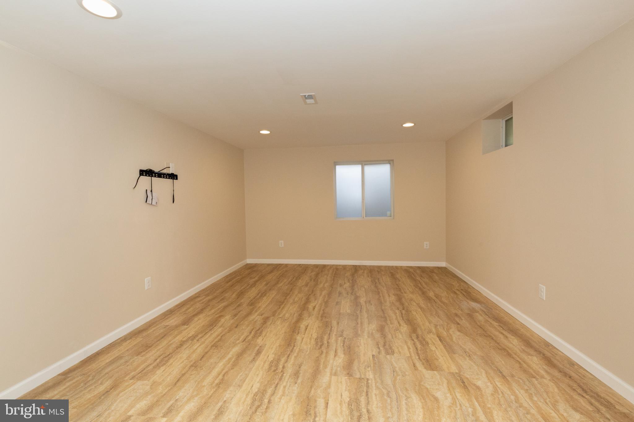 BEALLAIR - Residential Lease