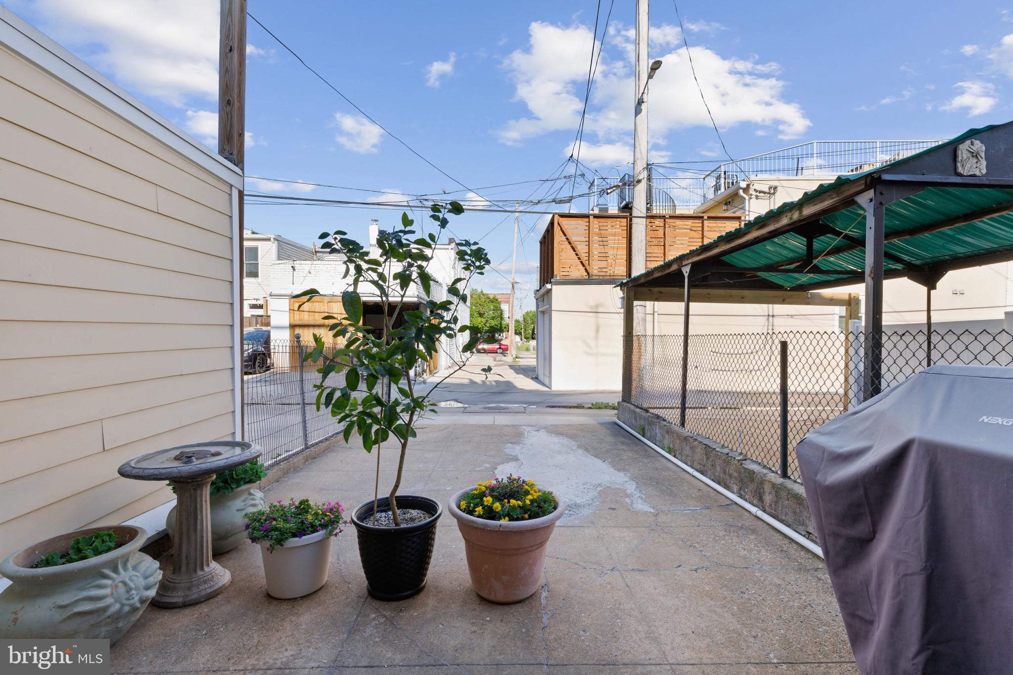 731 S CONKLING STREET