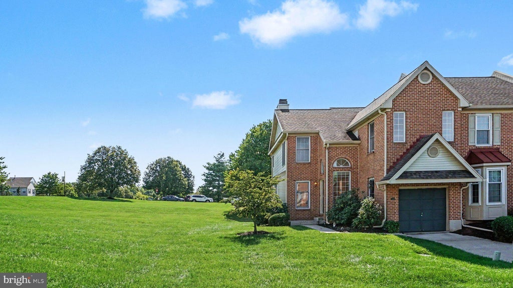 Photo of 554 Greenwood Court, HARLEYSVILLE, PA 19438 (MLS # PAMC2193792)