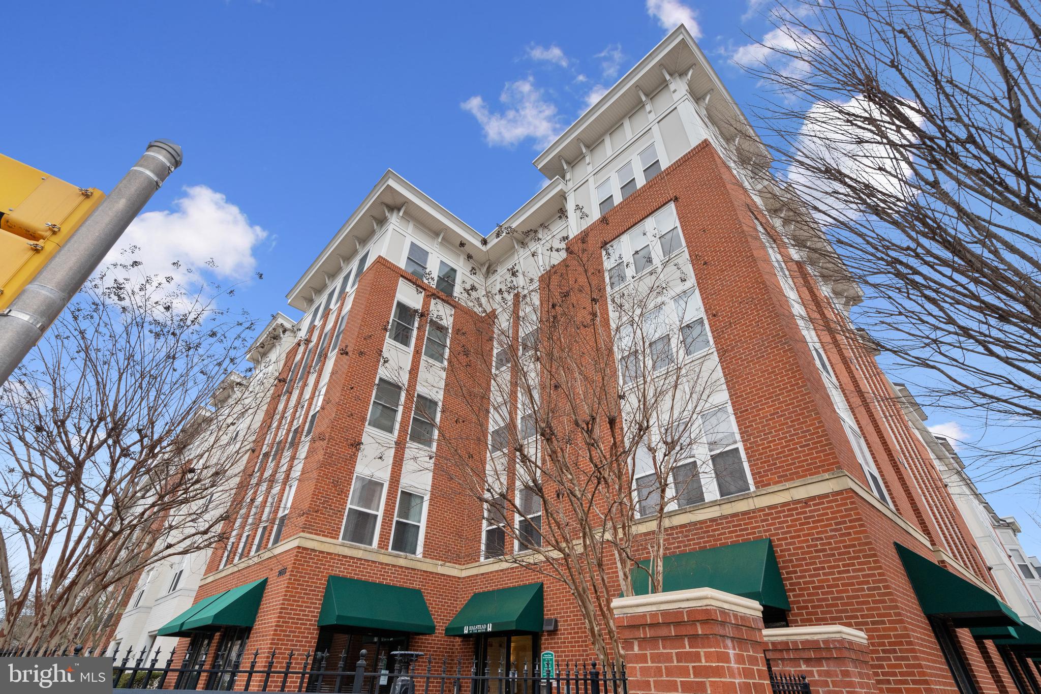 HALSTEAD AT THE METRO - Residential