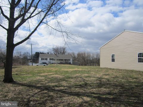 Photo of 37 Marsanna Lane, JONESTOWN, PA 17038 (MLS # PALN2026048)