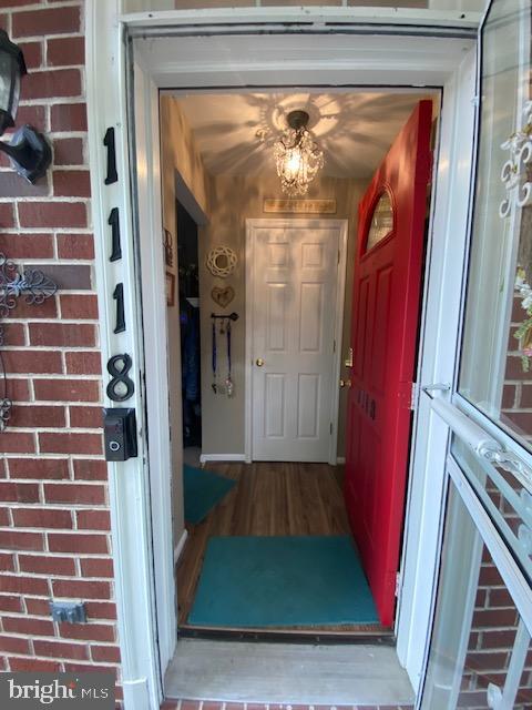 SANDTOWN-WINCHESTER - Residential