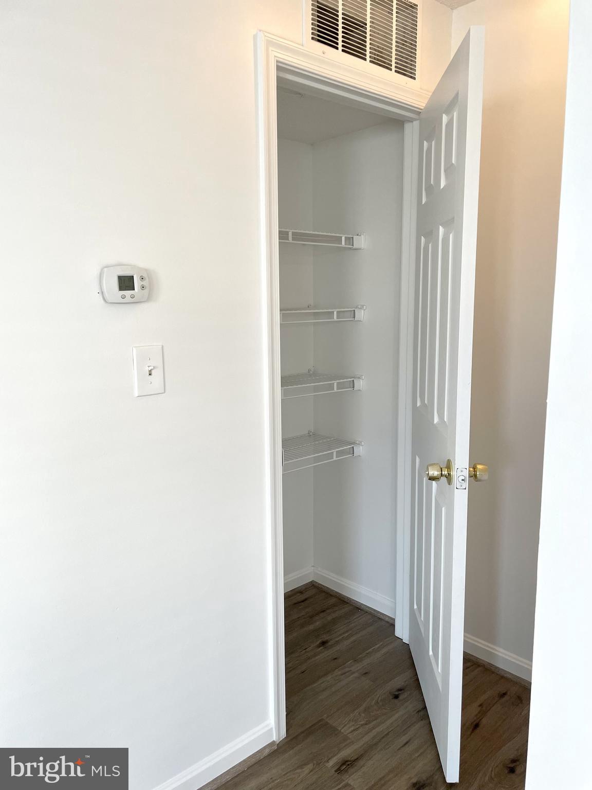 SENTRY RIDGE - Residential Lease