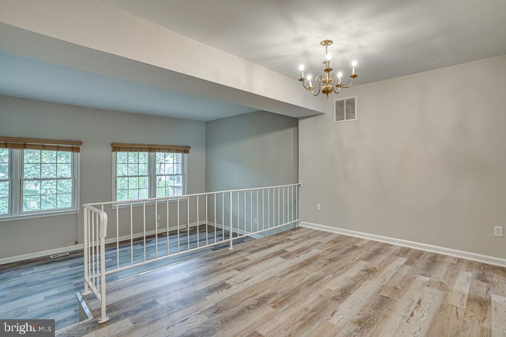 OLD MILL COMMUNITY - Residential Lease