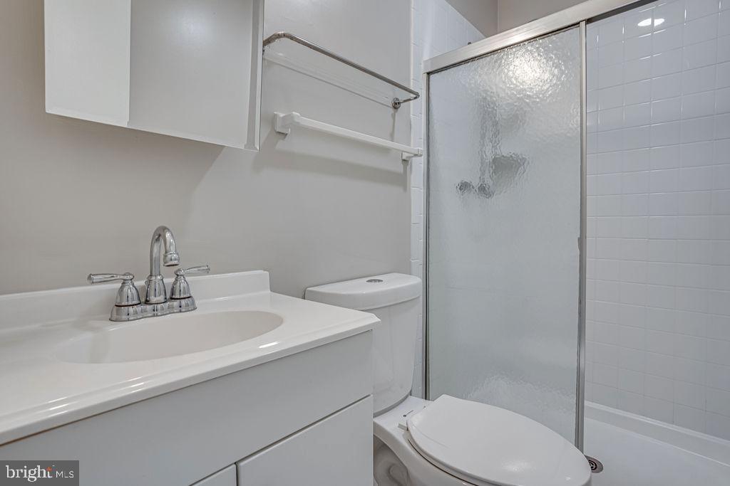 OLD MILL COMMUNITY - Residential Lease