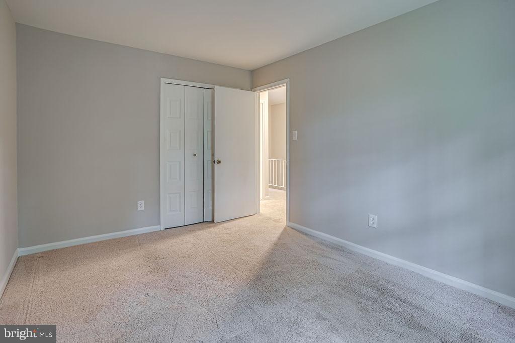 OLD MILL COMMUNITY - Residential Lease