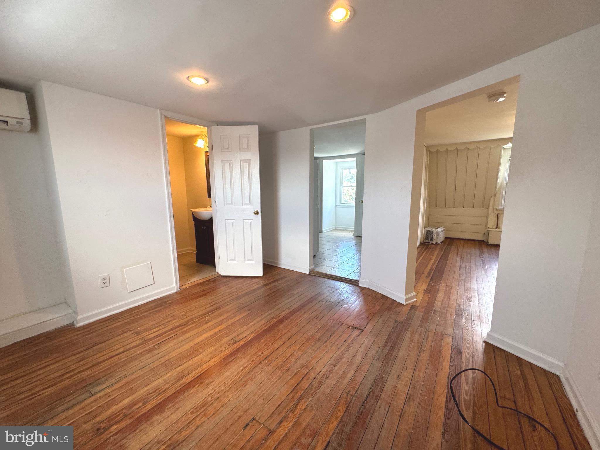 RESERVOIR HILL - Residential Lease