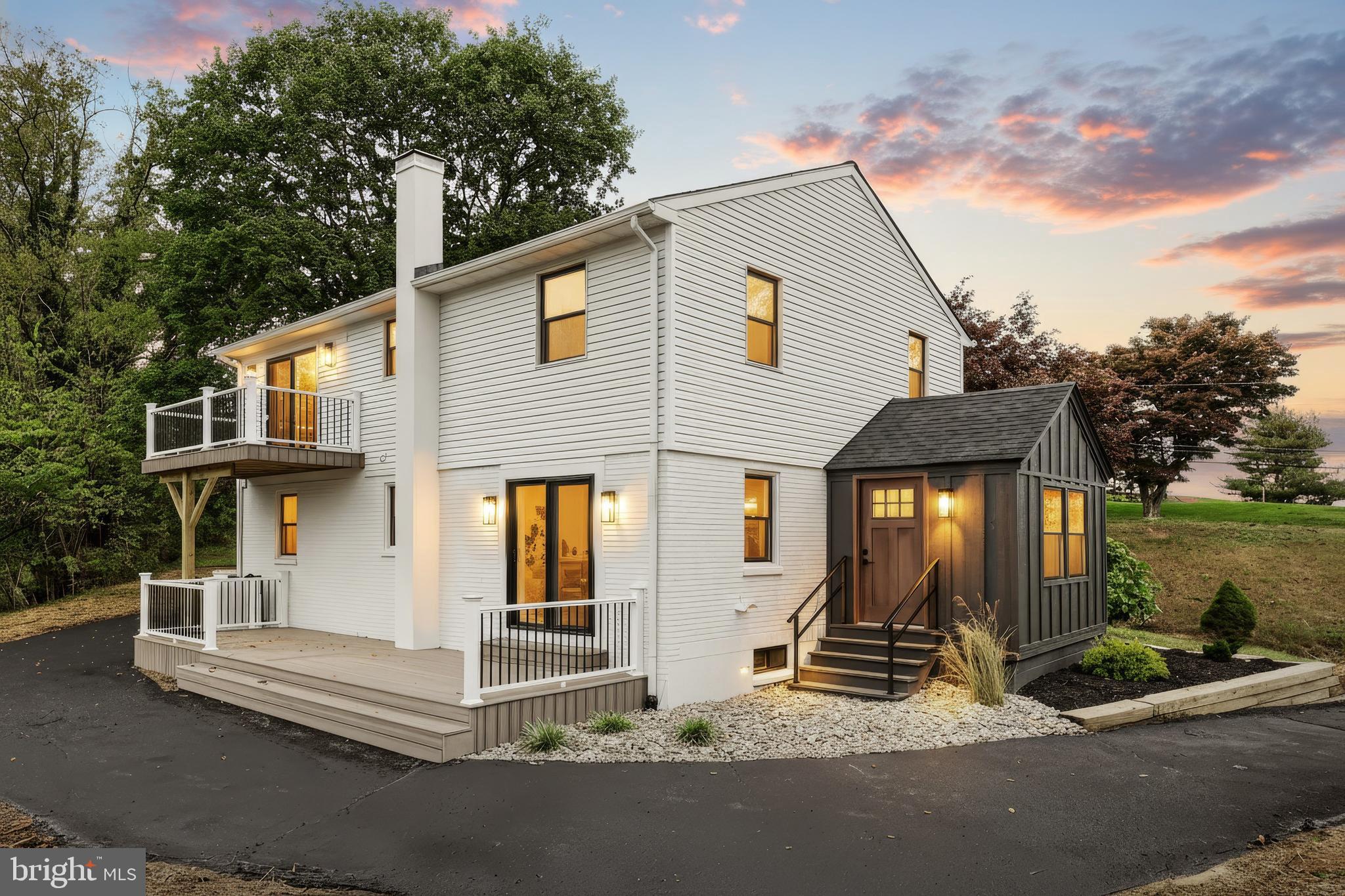 3641 RIVER ROAD