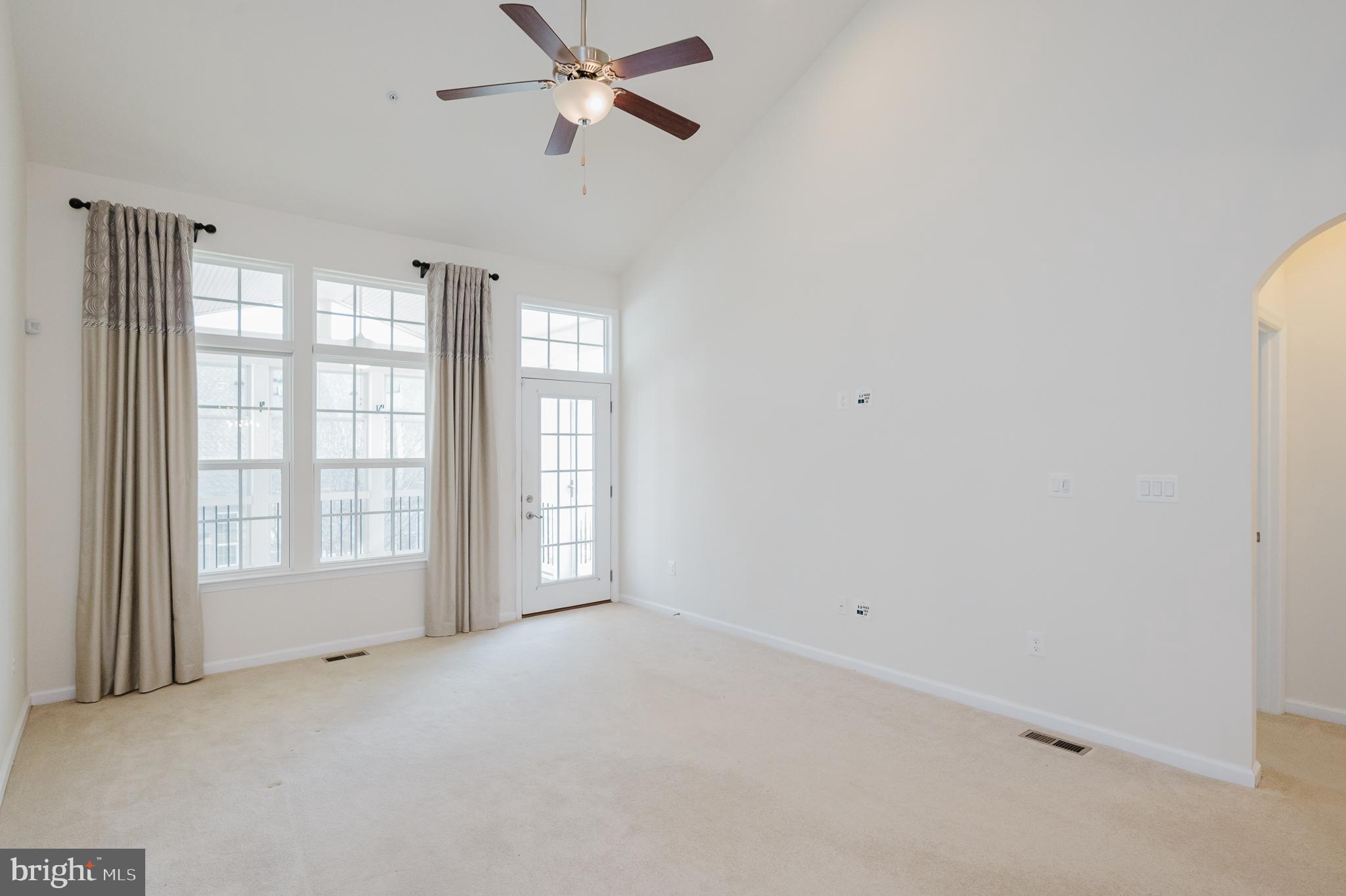 FALLSTON COMMONS - Residential