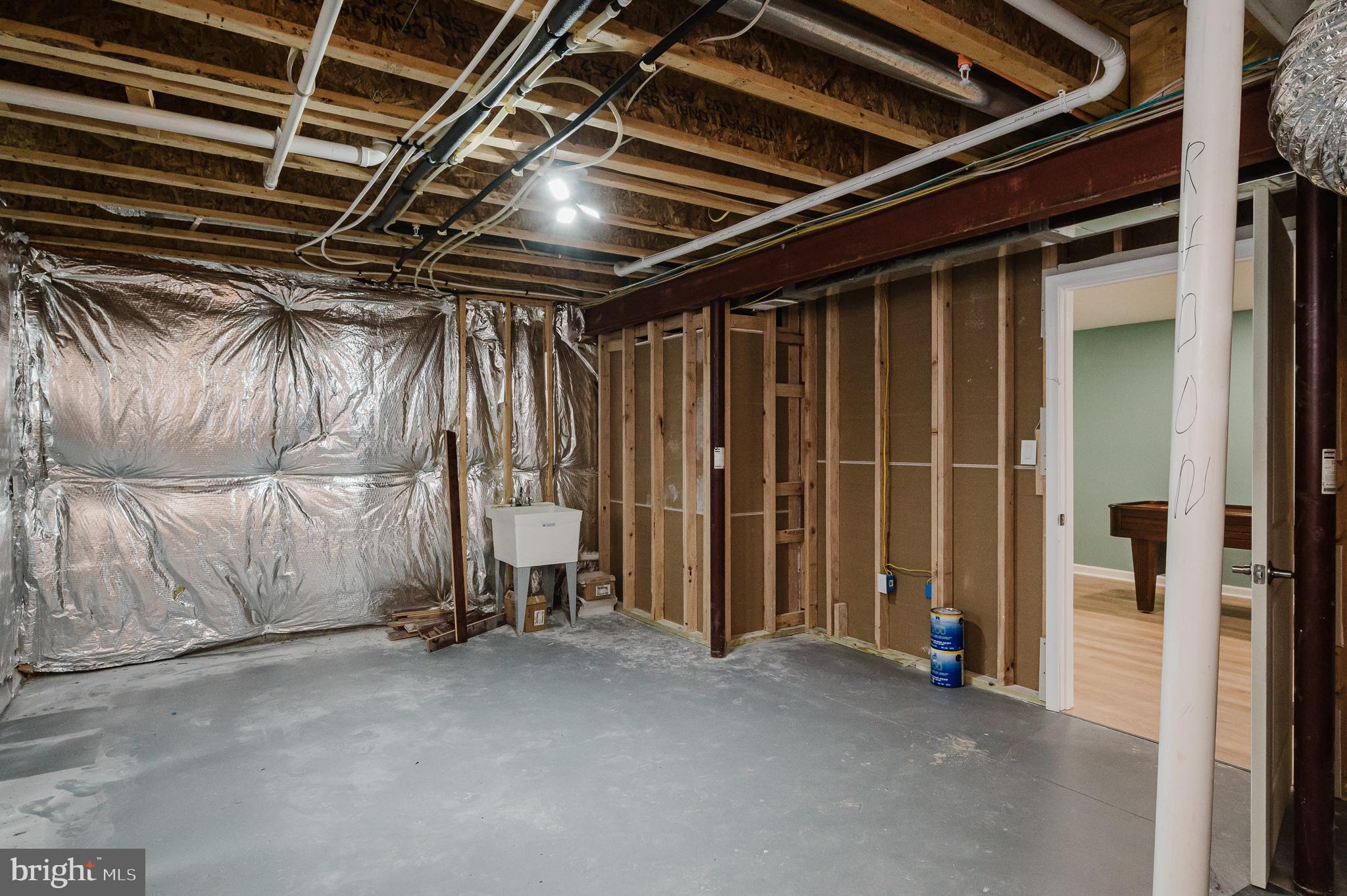 FALLSTON COMMONS - Residential