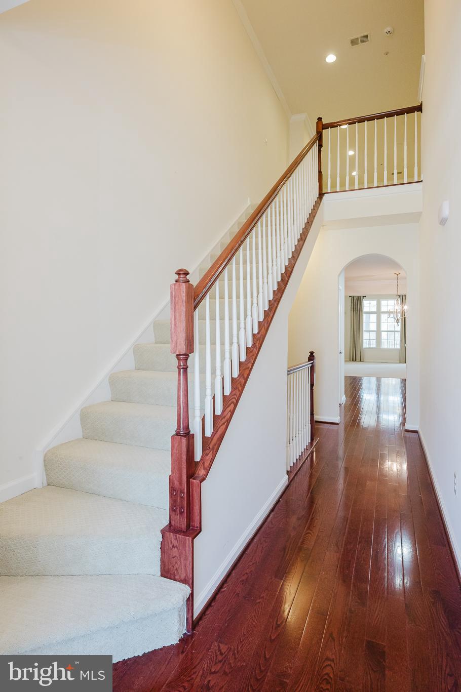 FALLSTON COMMONS - Residential