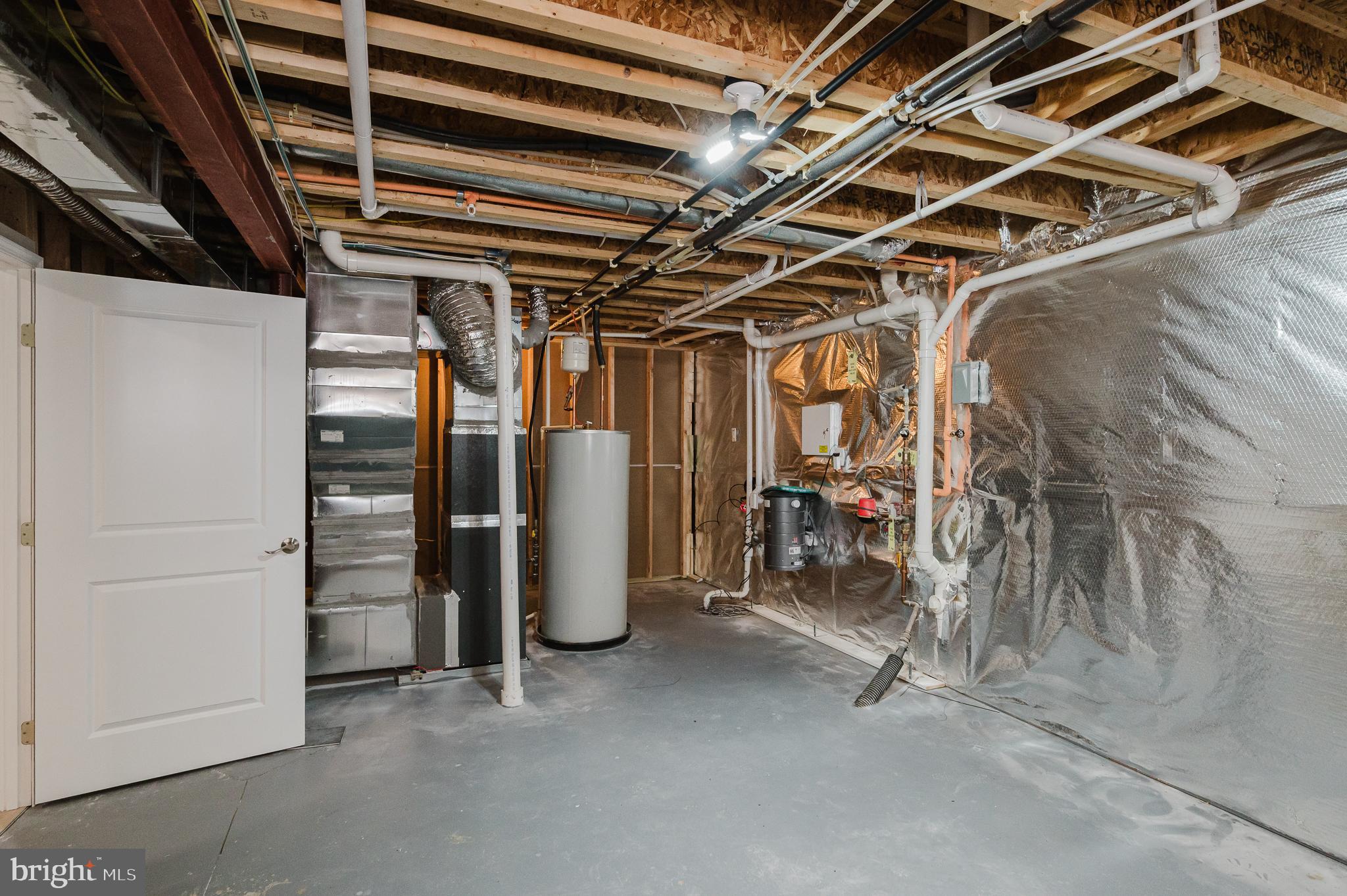 FALLSTON COMMONS - Residential