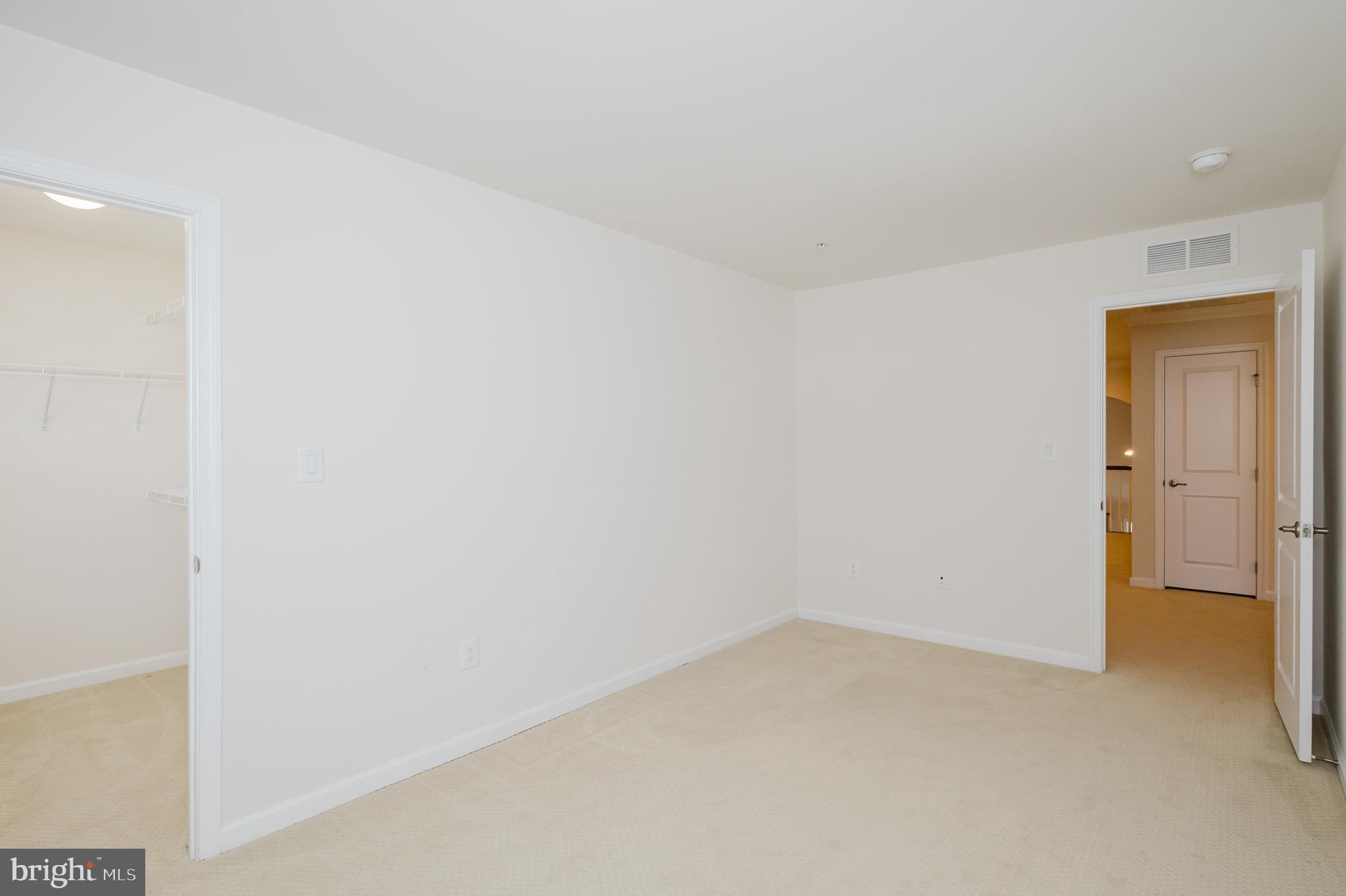 FALLSTON COMMONS - Residential