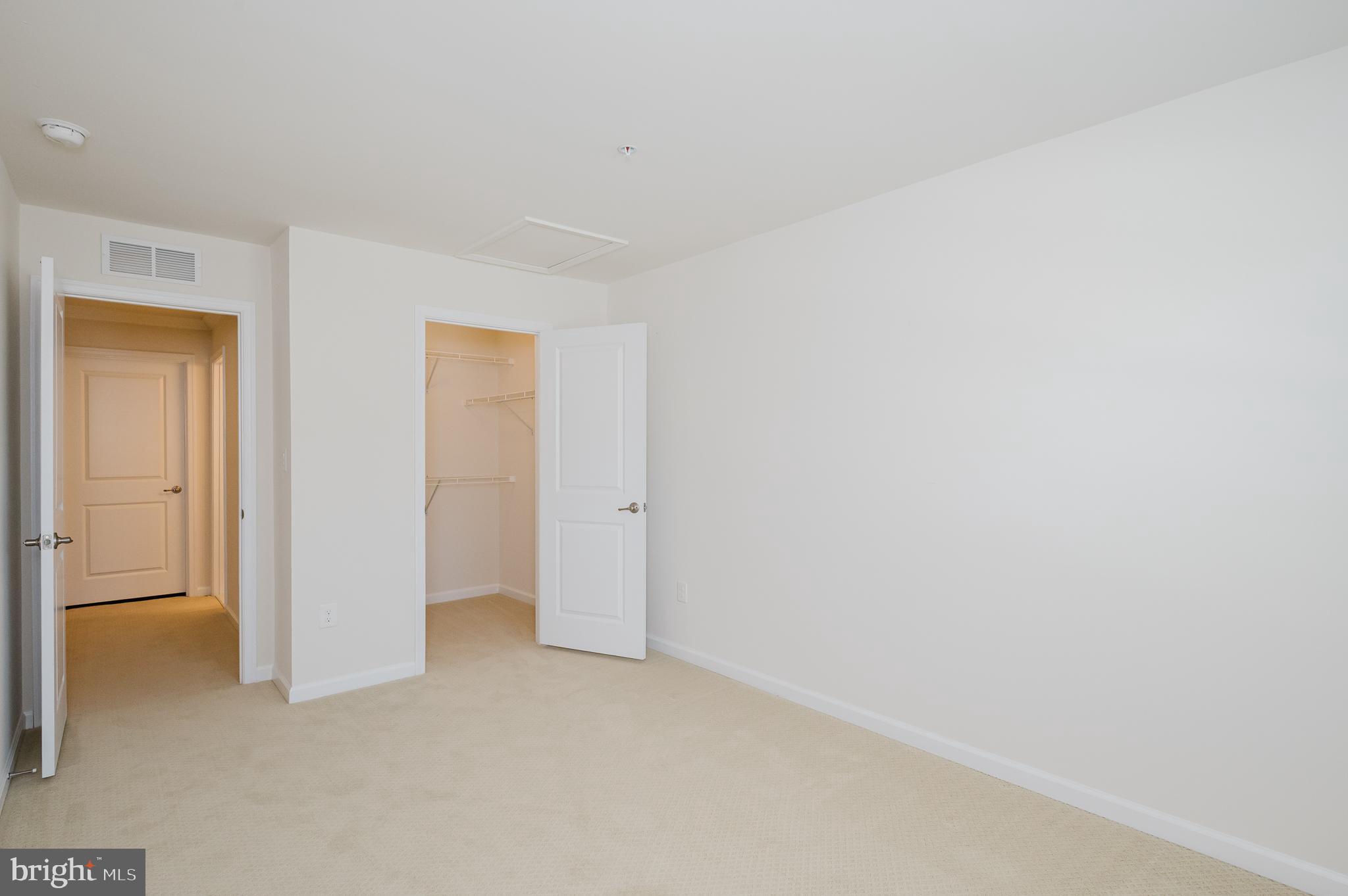 FALLSTON COMMONS - Residential