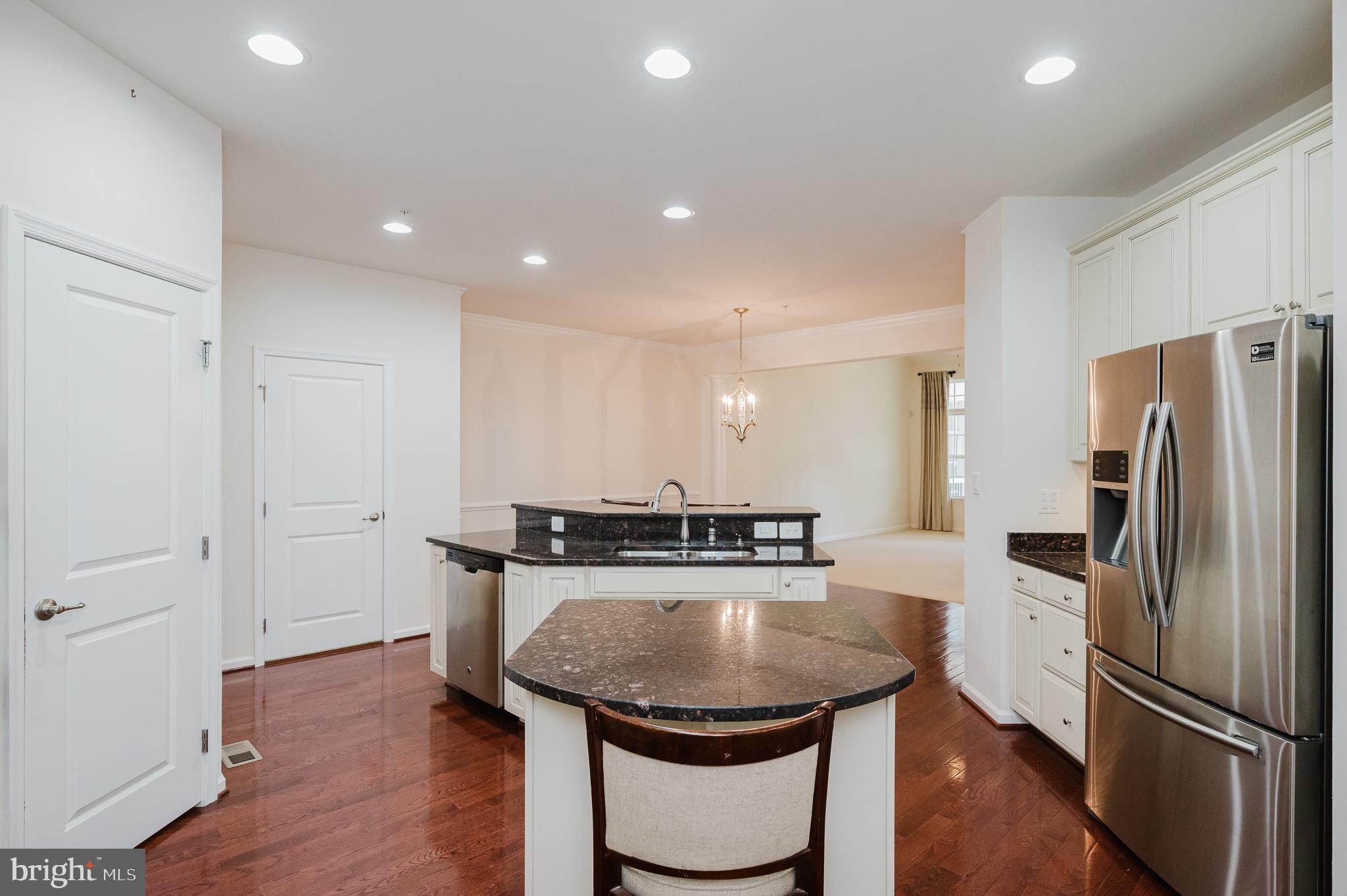 FALLSTON COMMONS - Residential