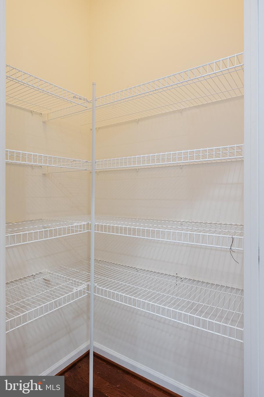 FALLSTON COMMONS - Residential