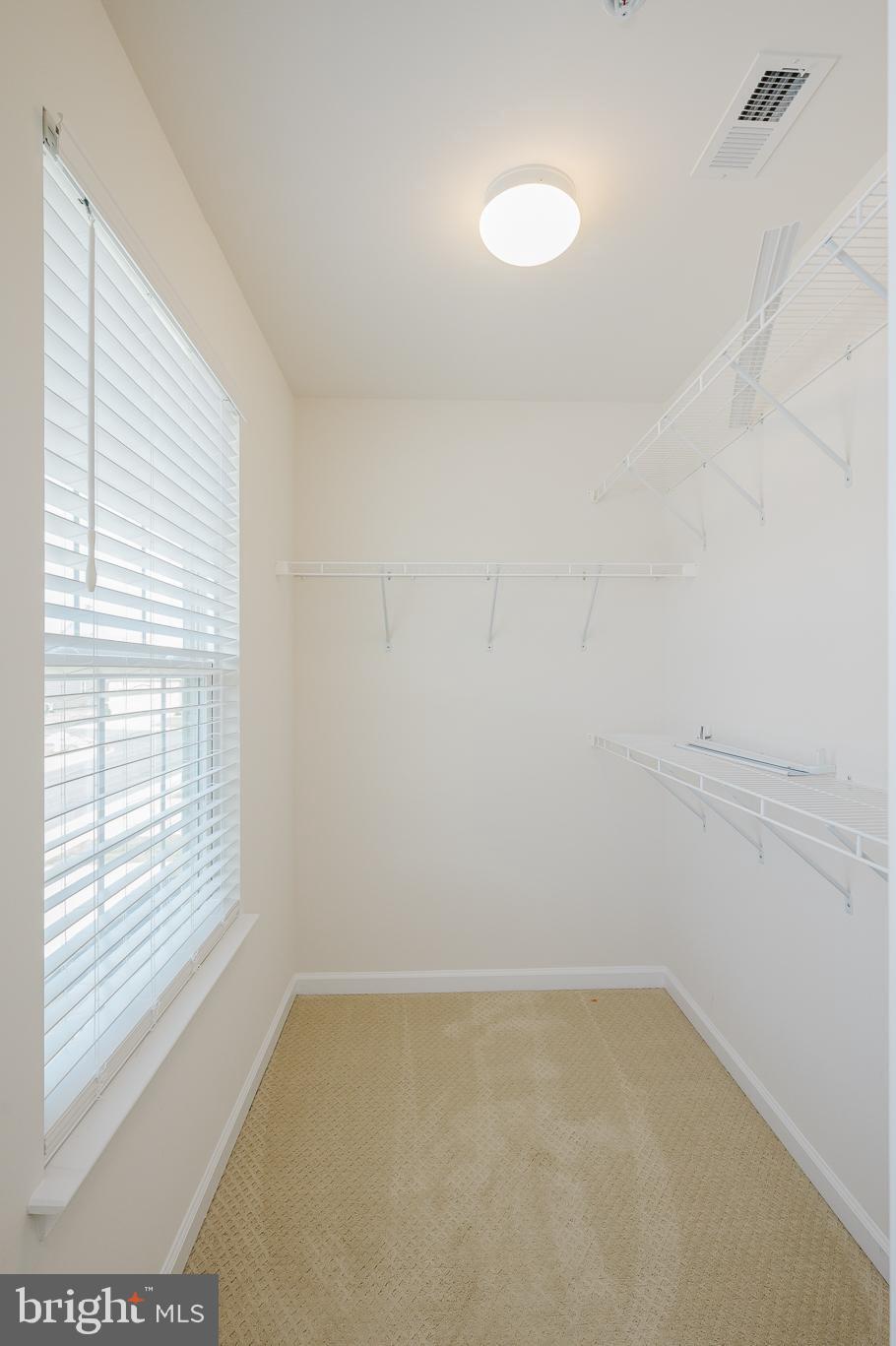 FALLSTON COMMONS - Residential