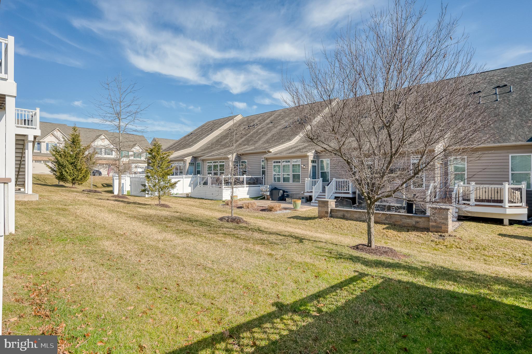 FALLSTON COMMONS - Residential