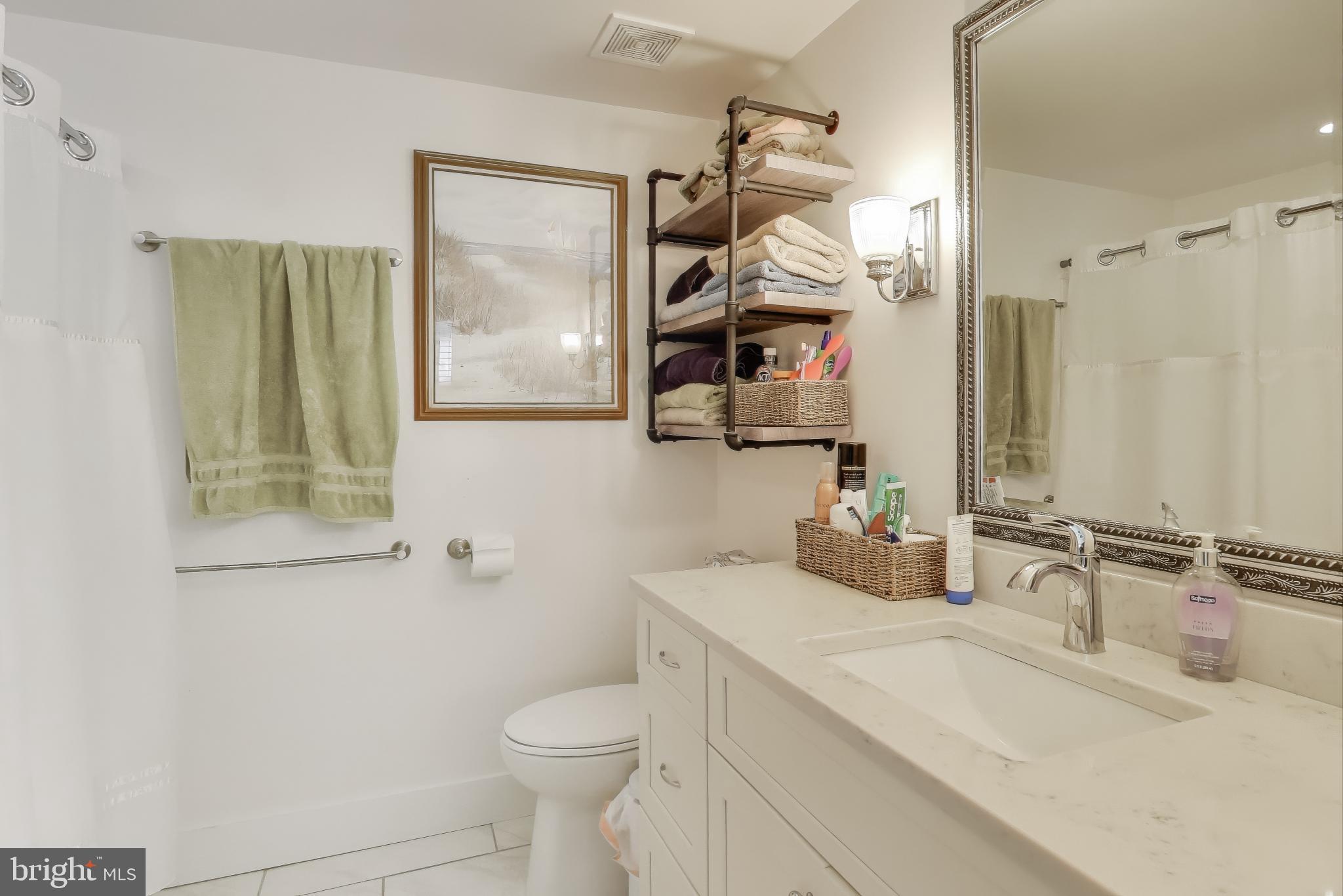 ARUNDEL TERRACE - Residential