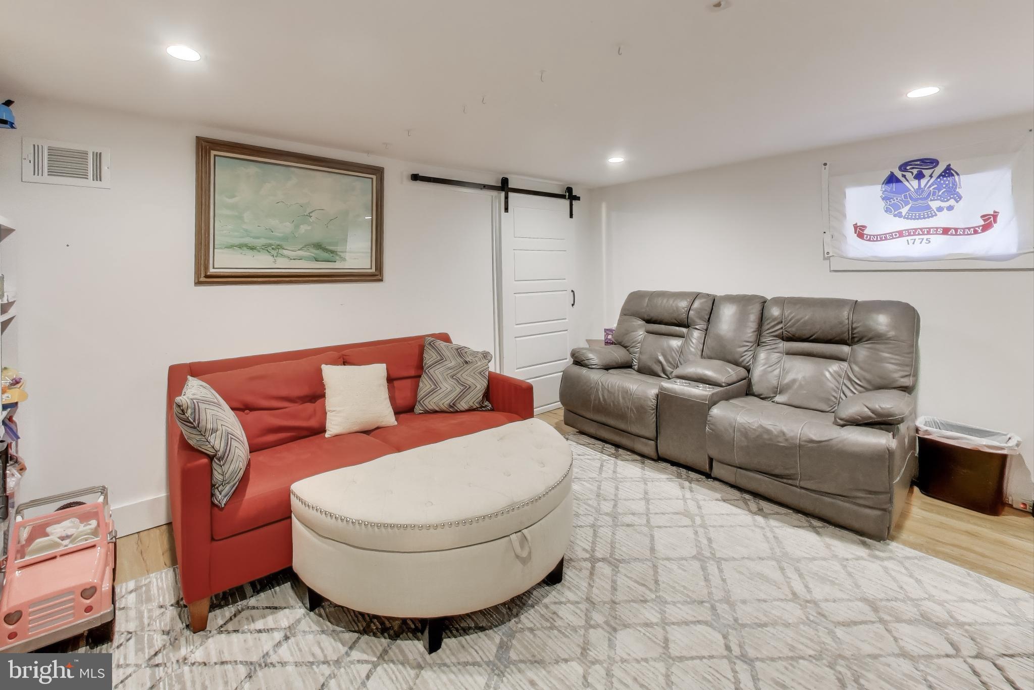 ARUNDEL TERRACE - Residential