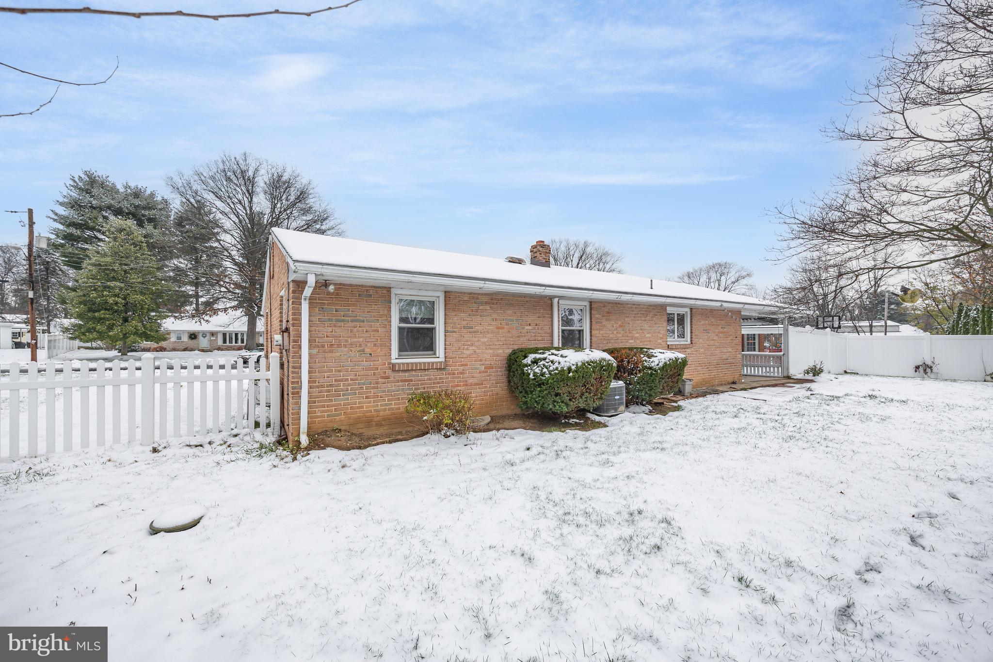 OAKWOOD PARK - Residential