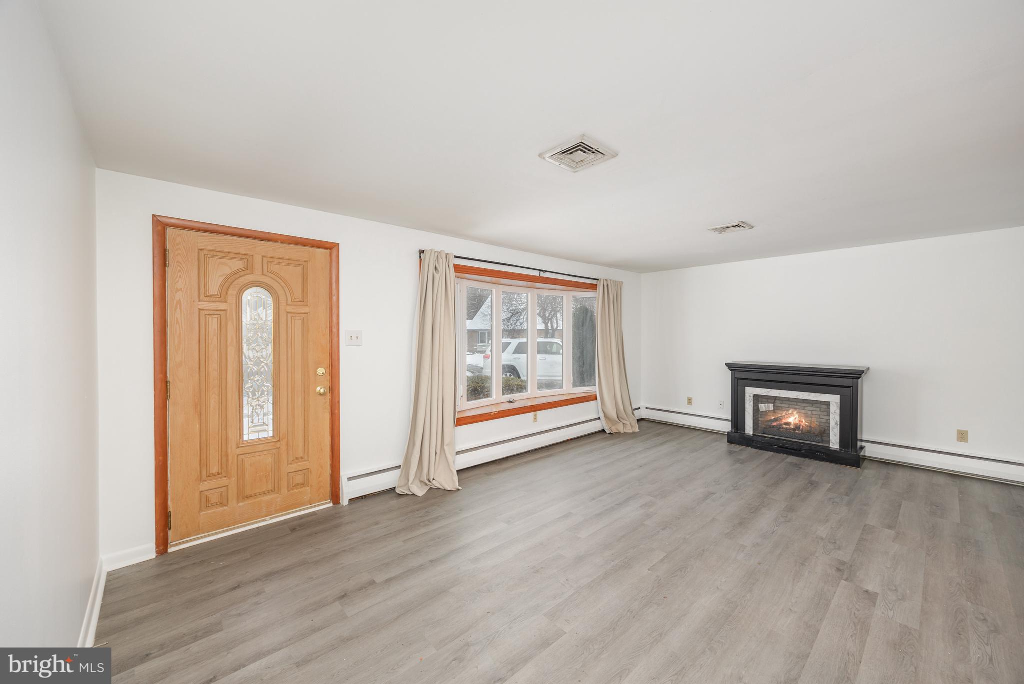 OAKWOOD PARK - Residential