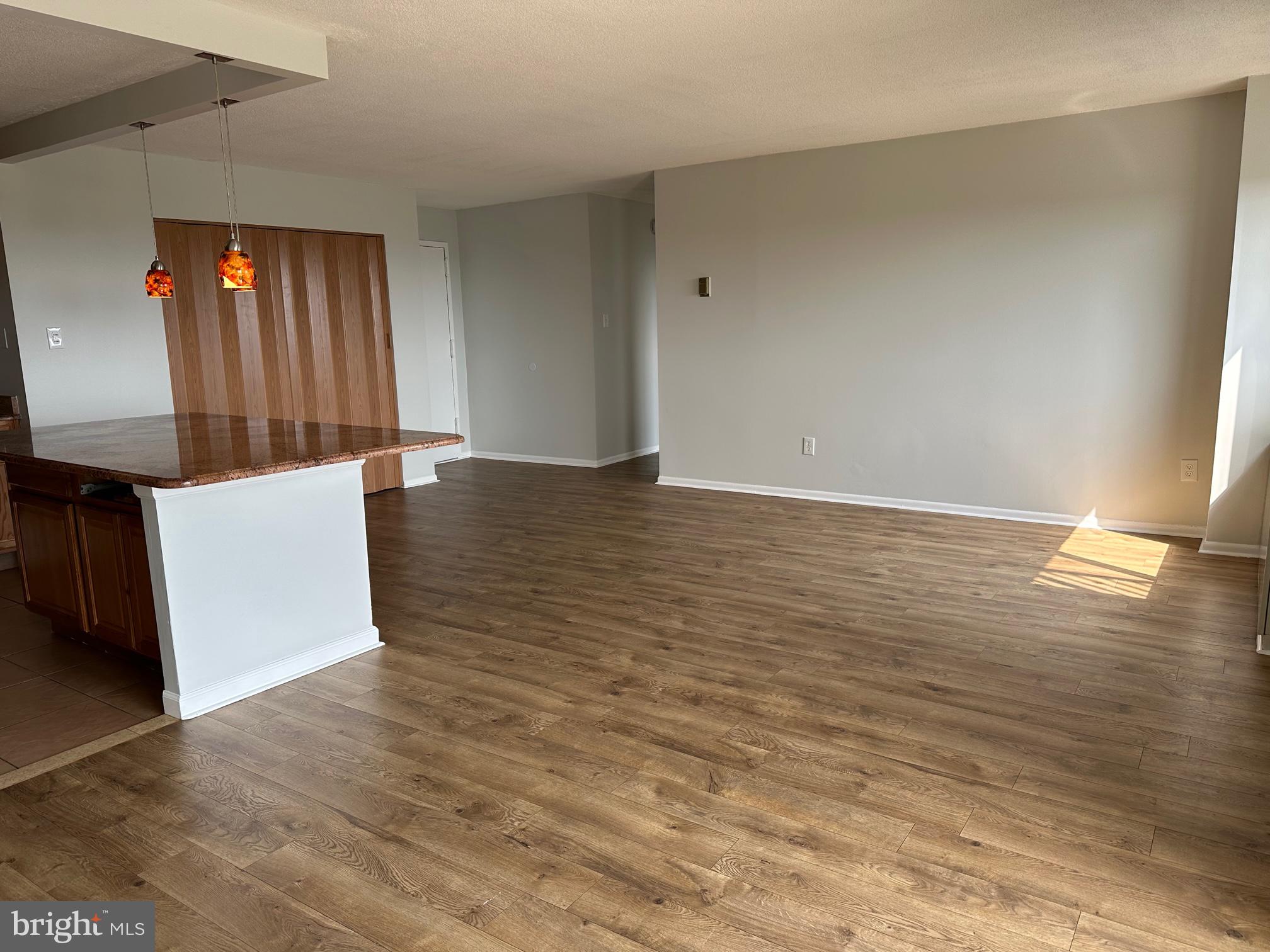 UNIVERSITY TOWERS CODM - Residential