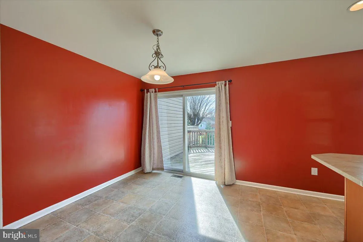 Hanover, Pennsylvania 17331, United States, 3 Bedrooms Bedrooms, ,4 BathroomsBathrooms,Residential,Active,95568