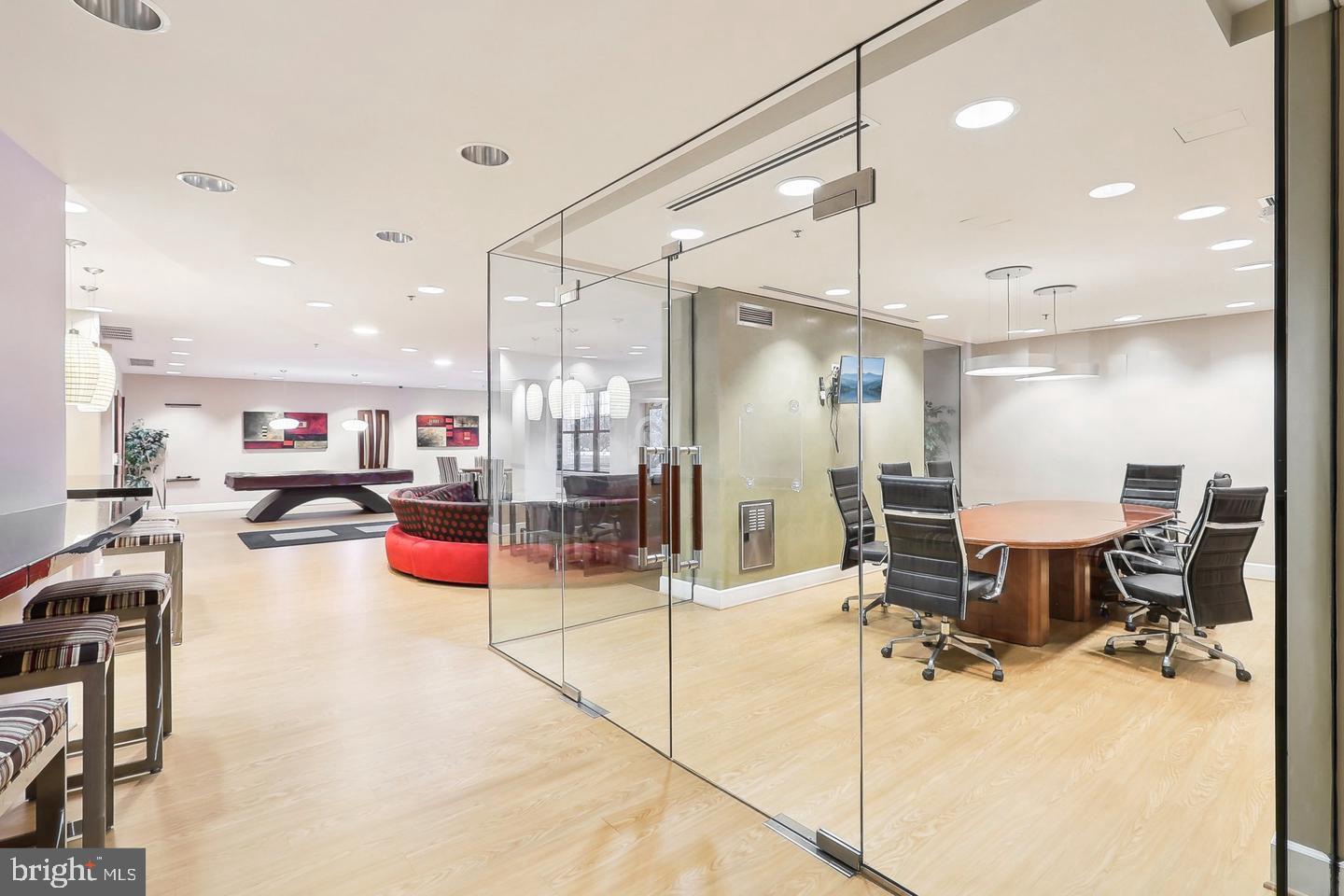 SPECTRUM CONDO - Residential