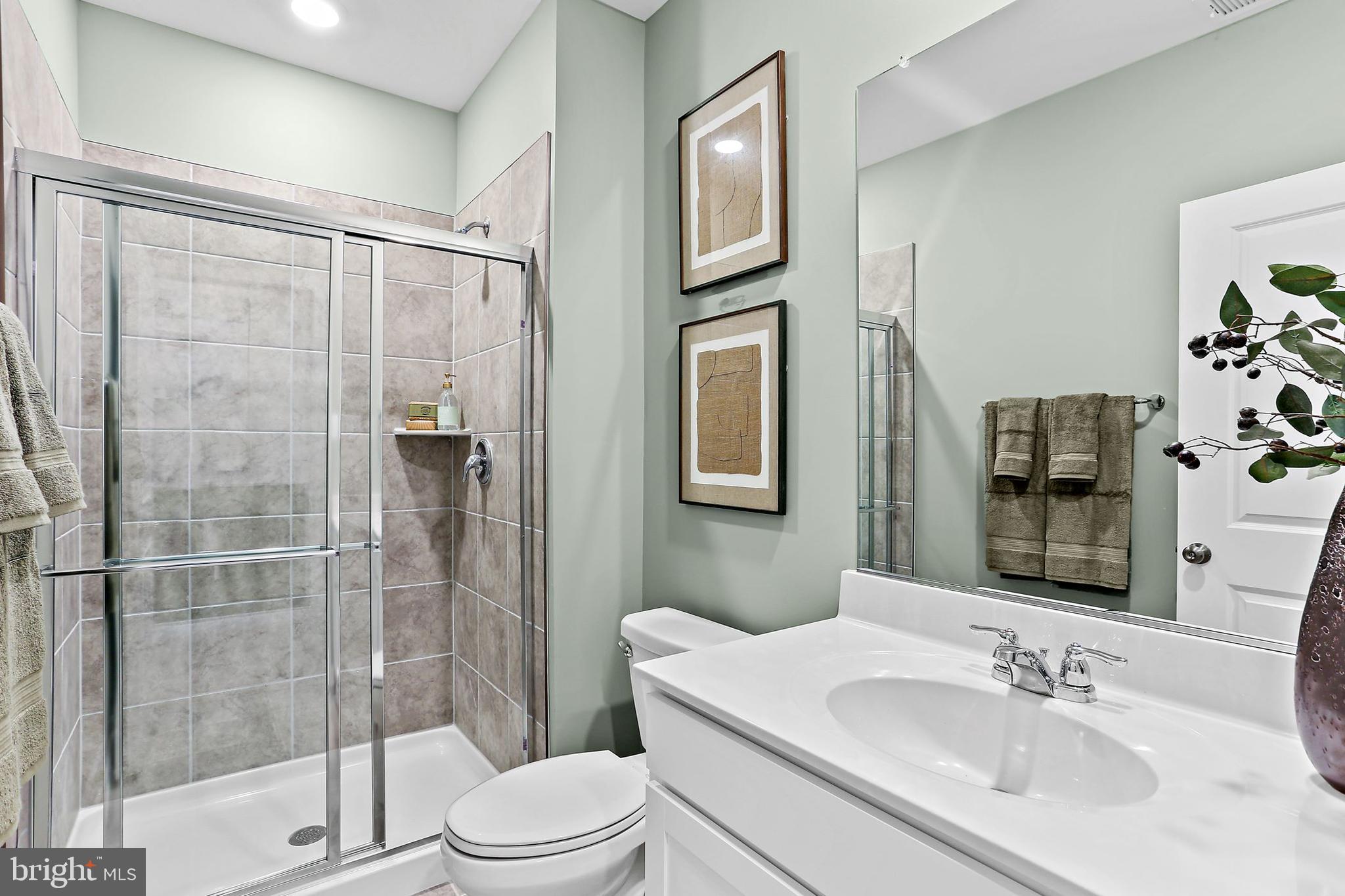 SHENANDOAH SPRINGS - Residential