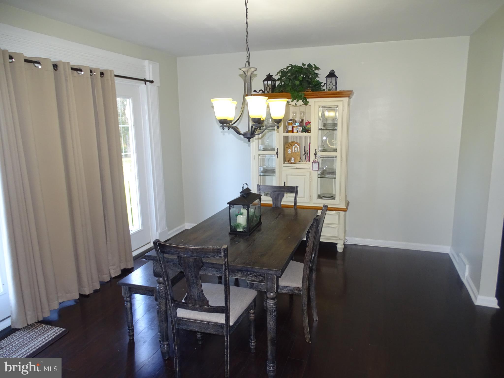 SOMERTON - Residential