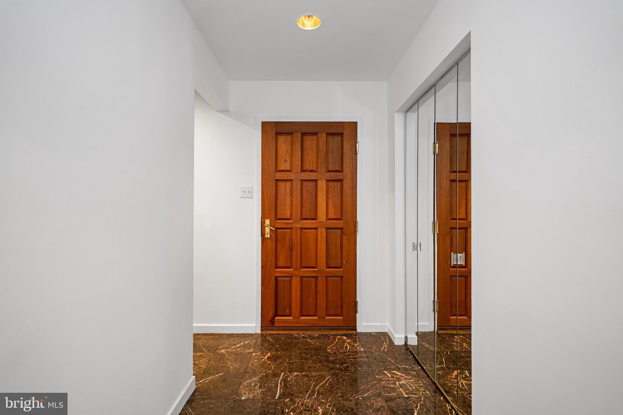 ARLINGTON - Residential