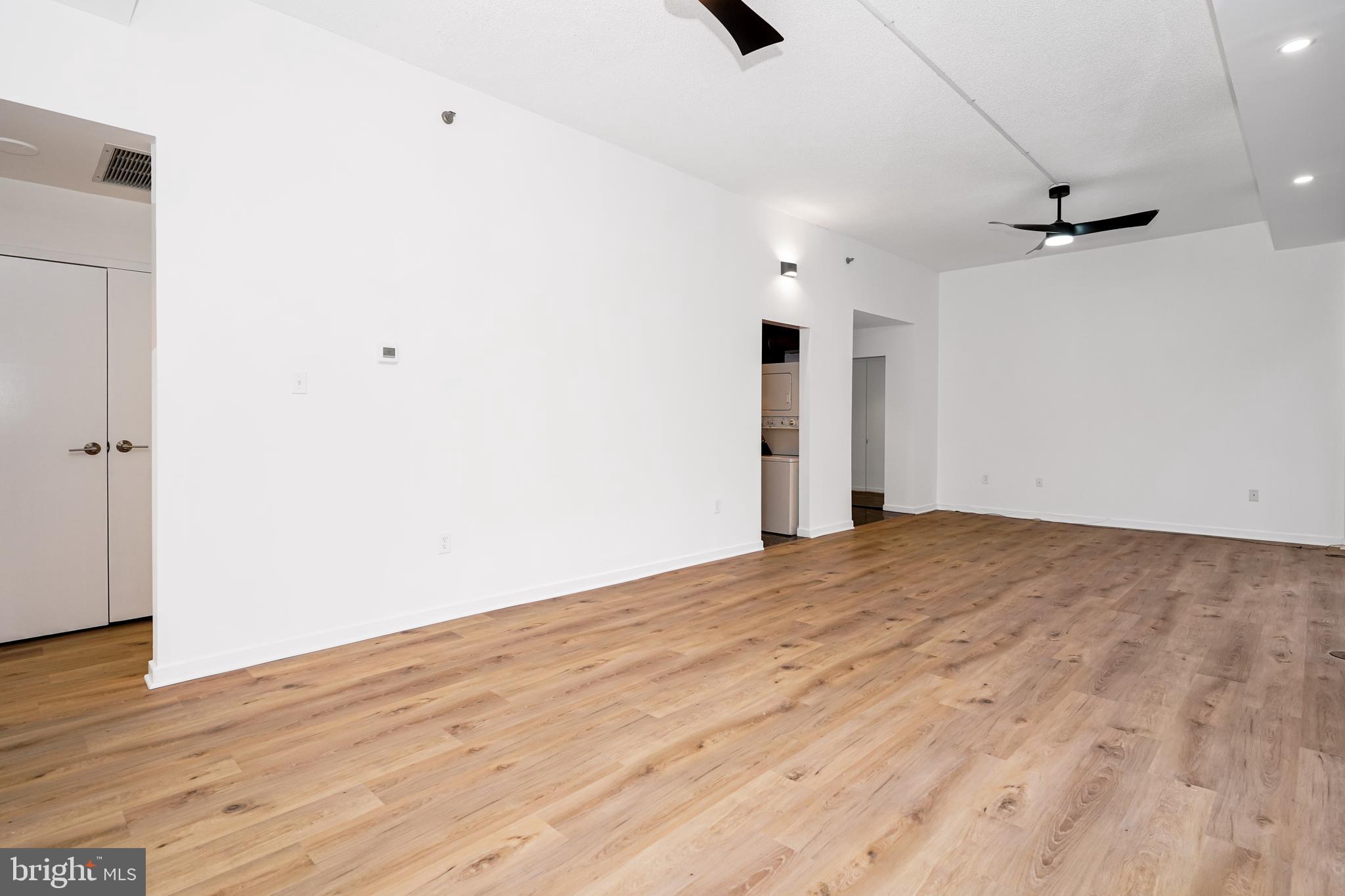 ARLINGTON - Residential