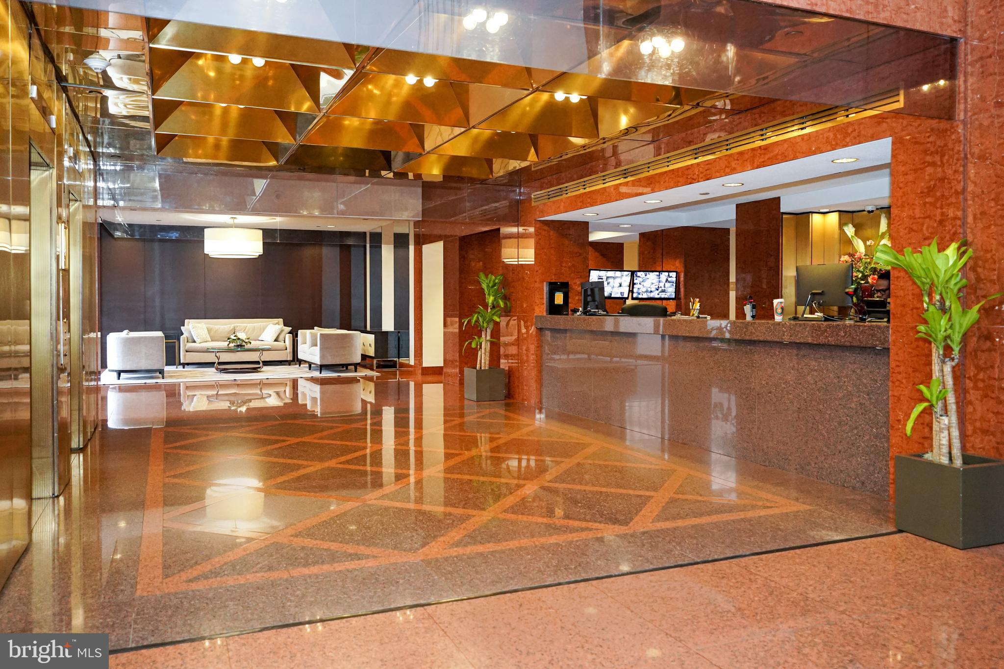 ARLINGTON - Residential