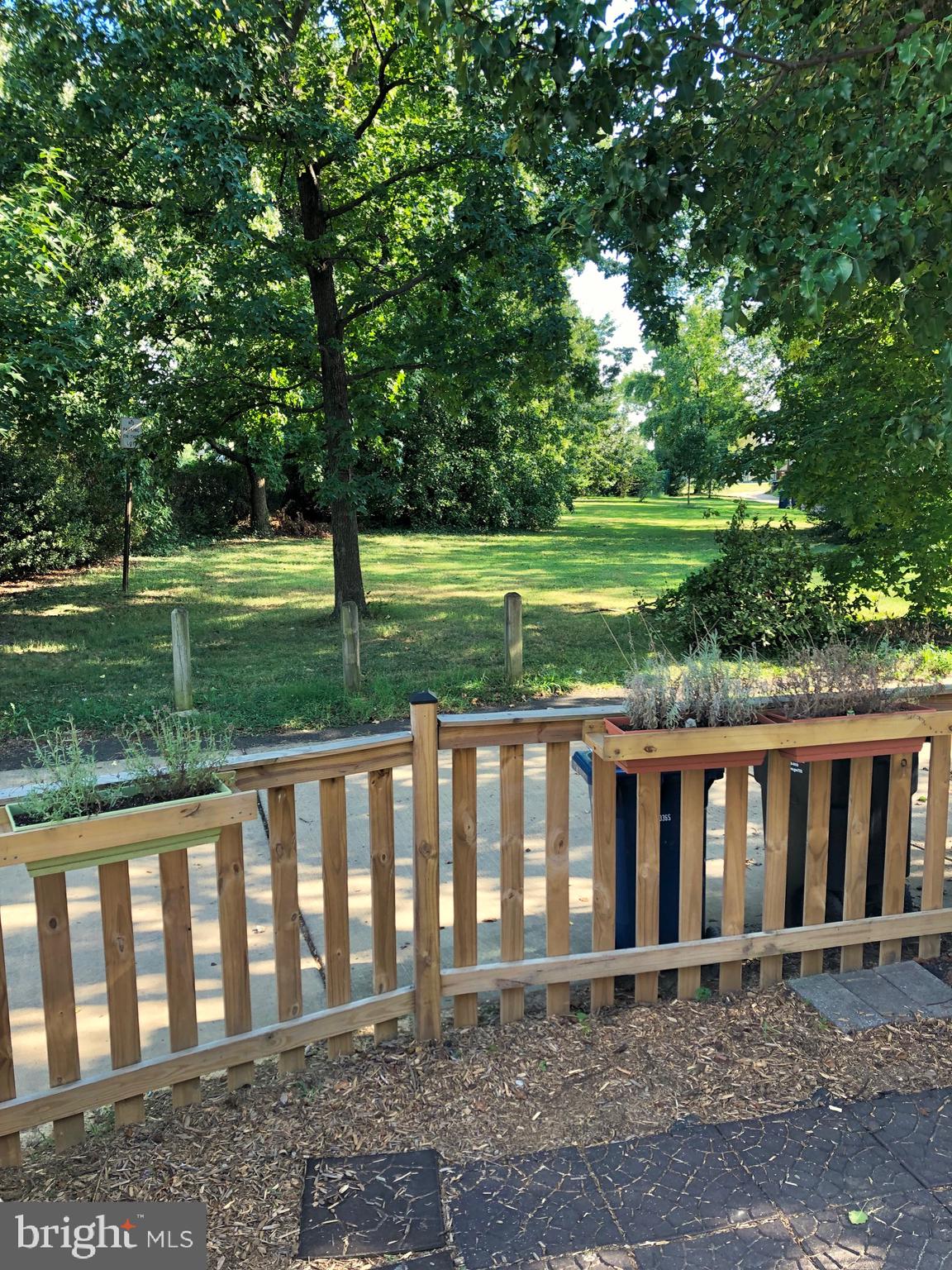 531 BELLEFONTE AVENUE E