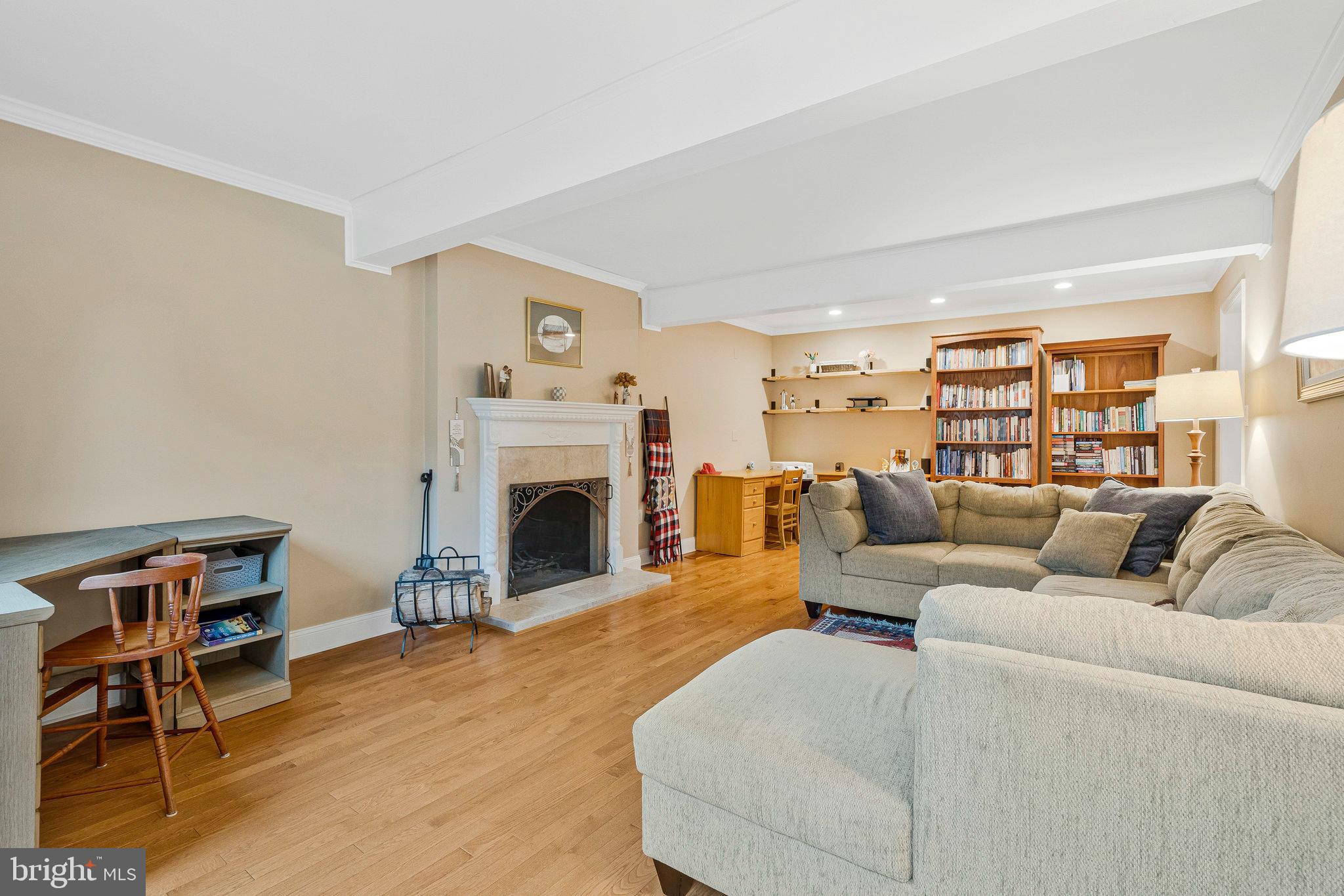 2501 FREETOWN DRIVE