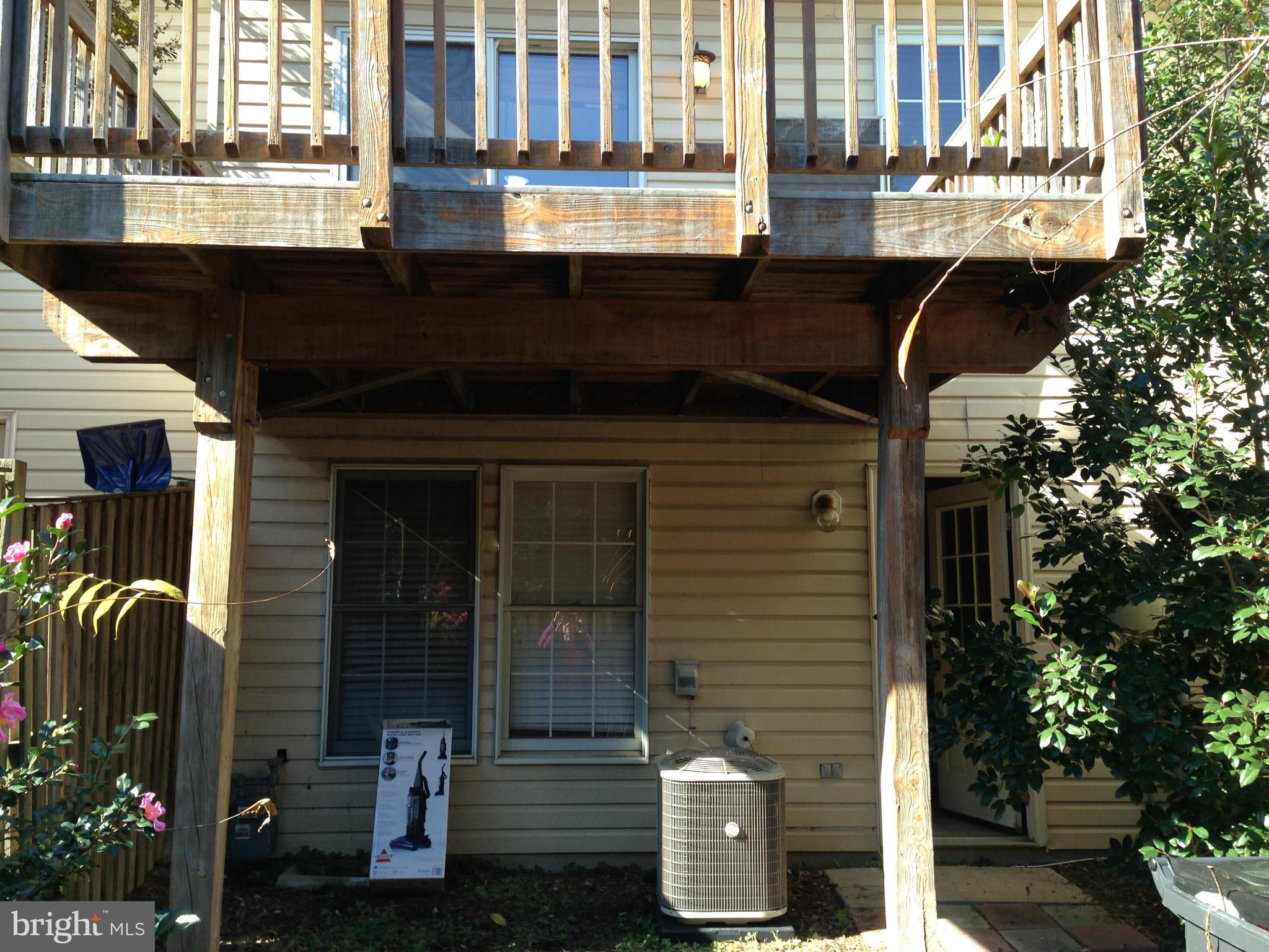 PARADISE / LANDS BAY - Residential