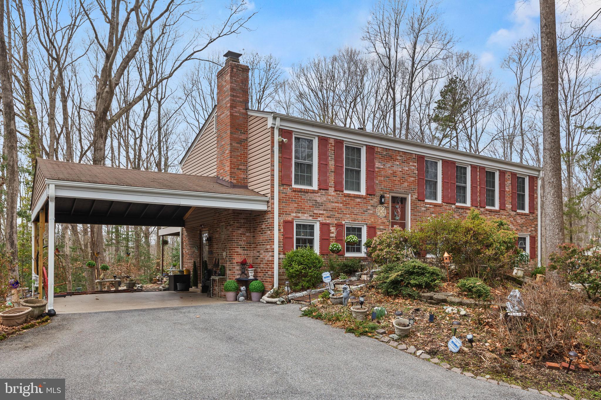 RUSTIC HILLS - Residential