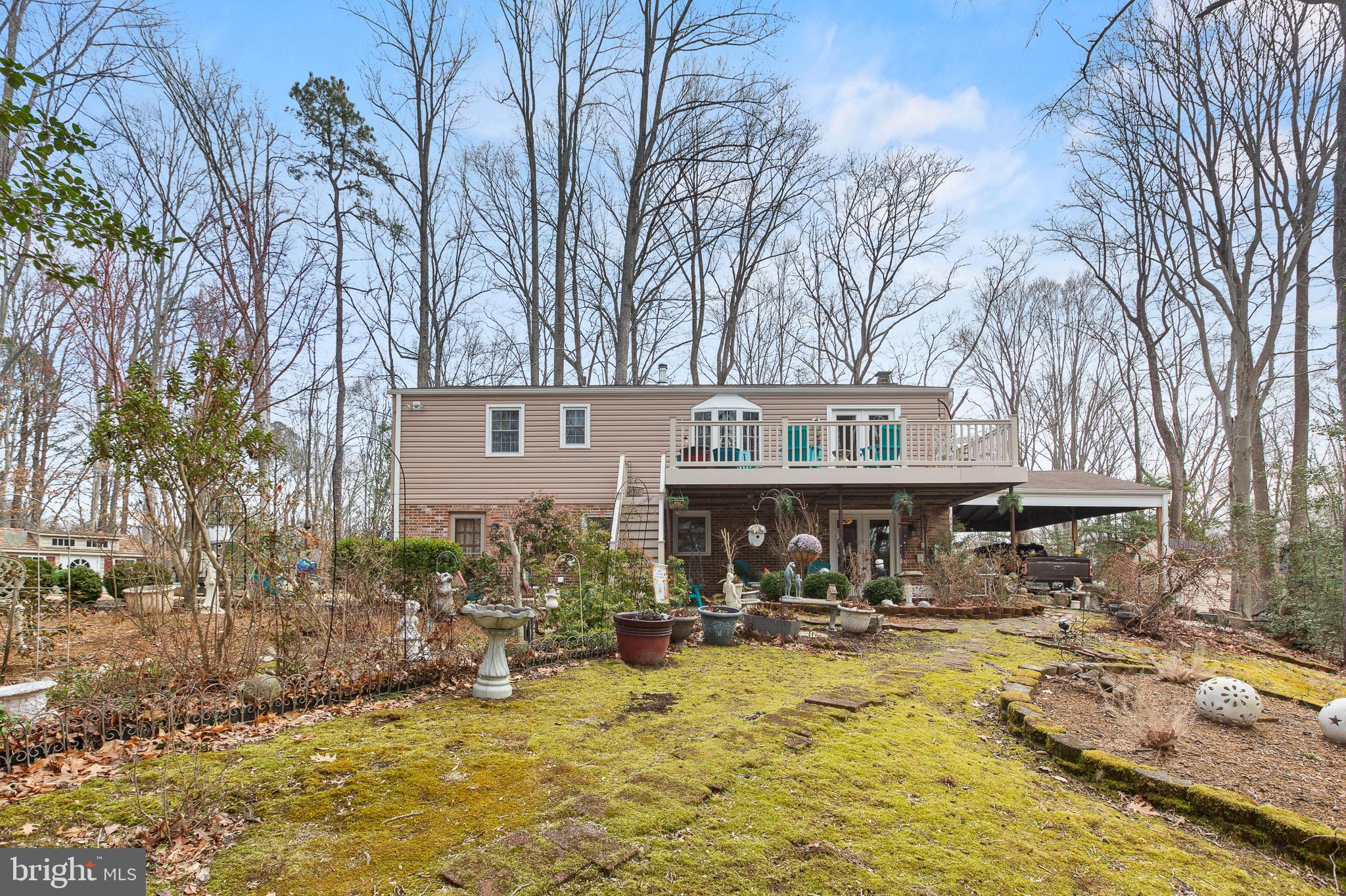 RUSTIC HILLS - Residential