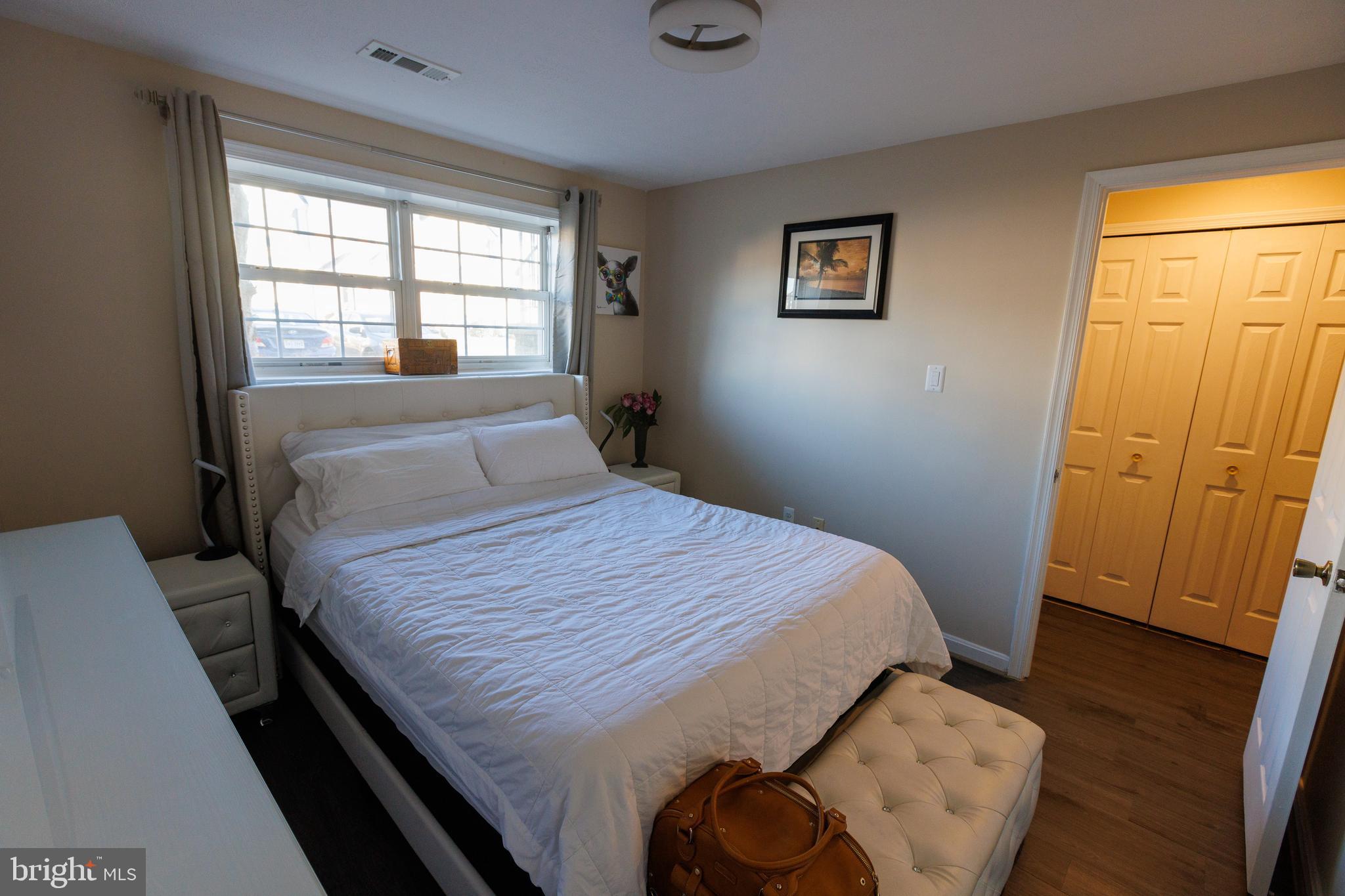 BRIDLEWOOD - Residential