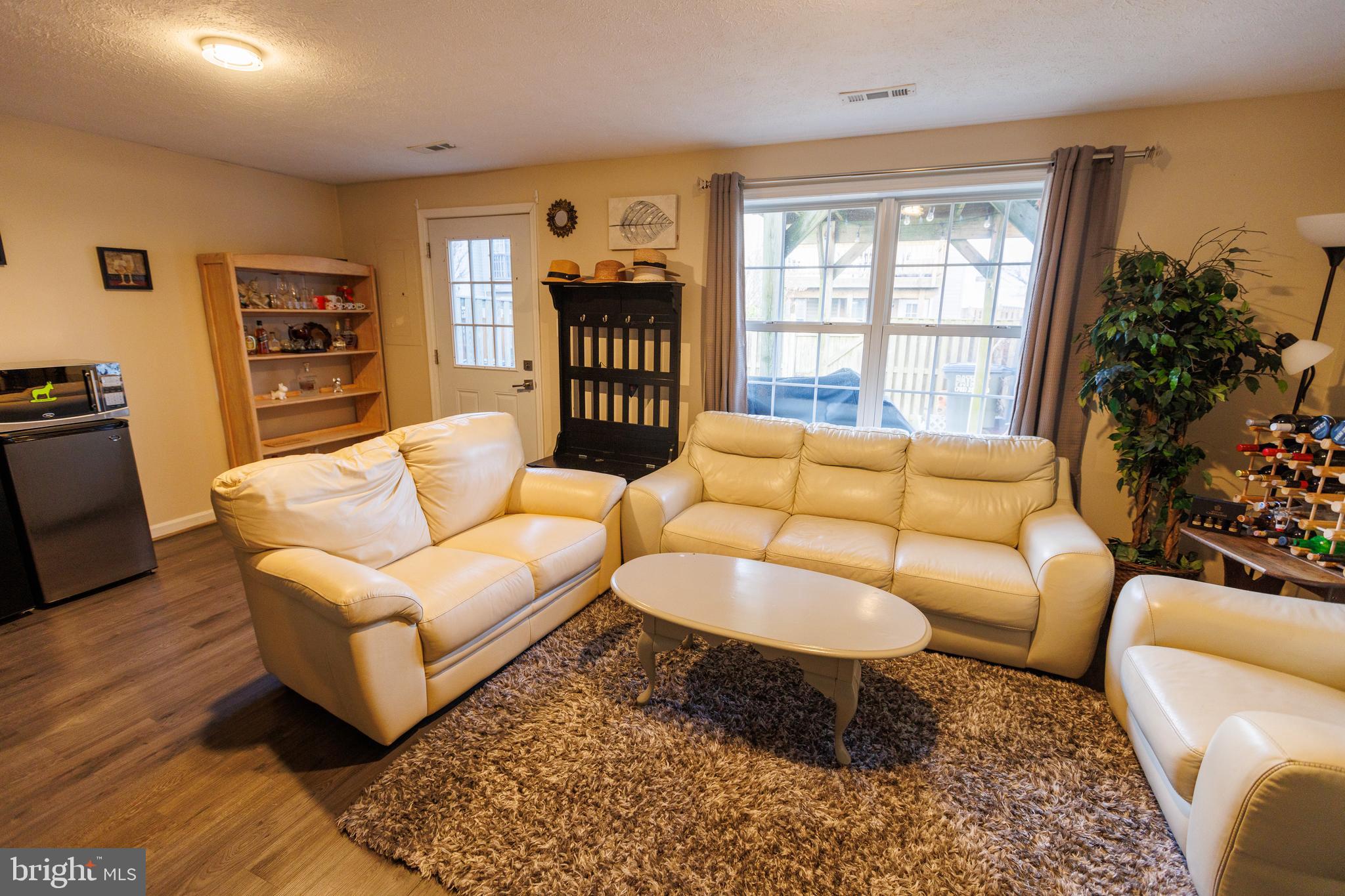 BRIDLEWOOD - Residential