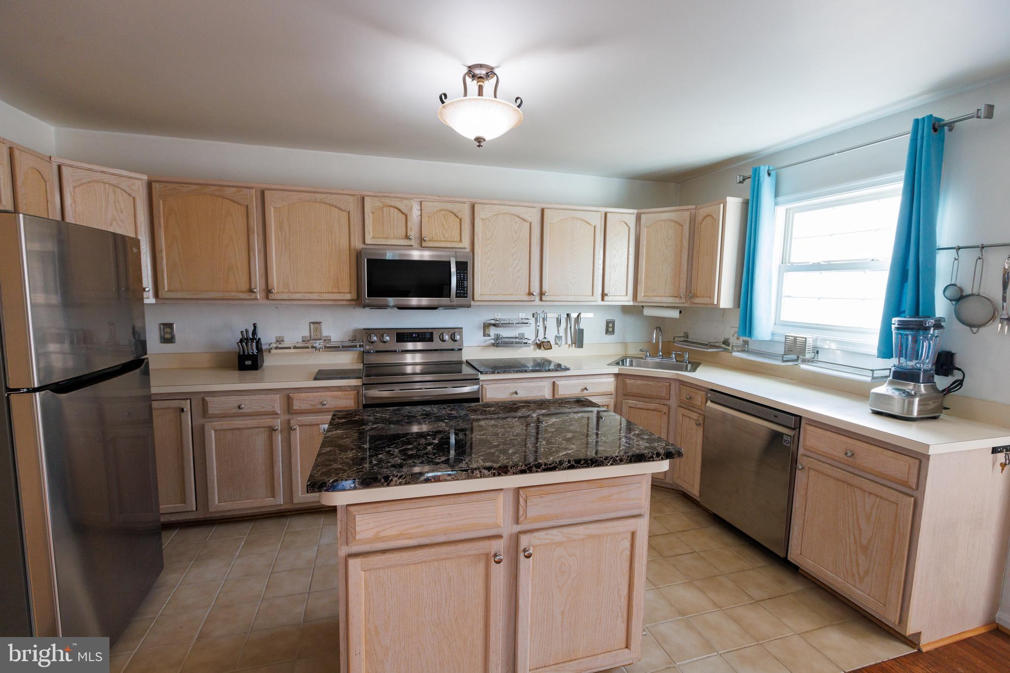 BRIDLEWOOD - Residential